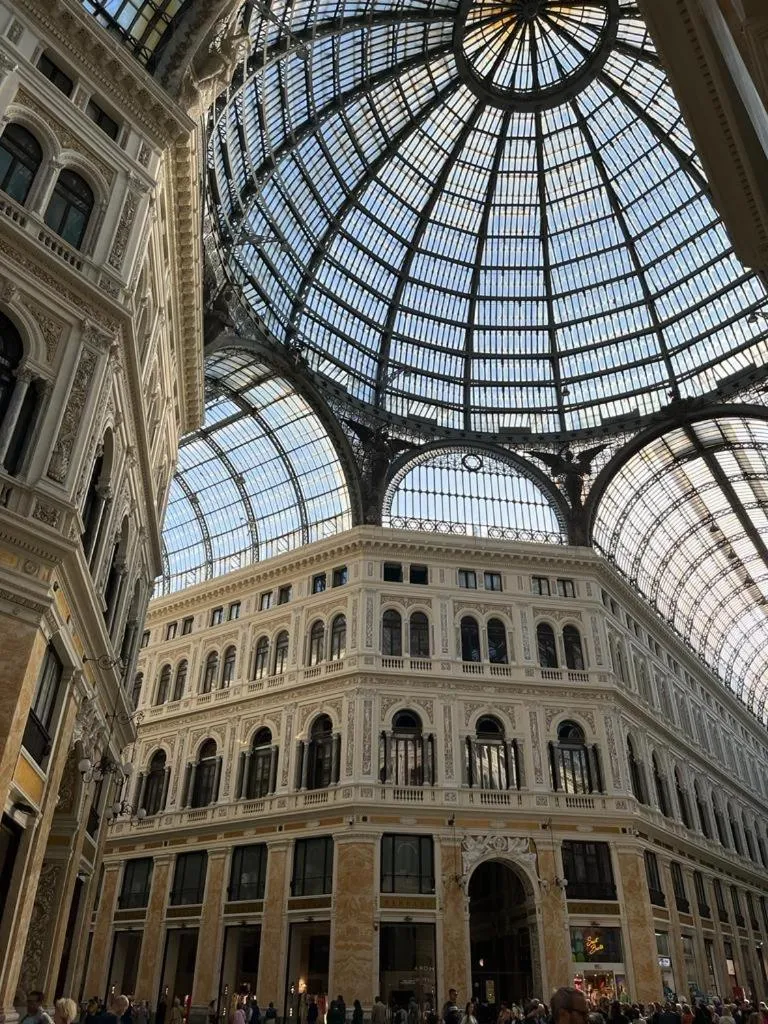 City view in Downtown Napoli b&b - e si nun canto moro