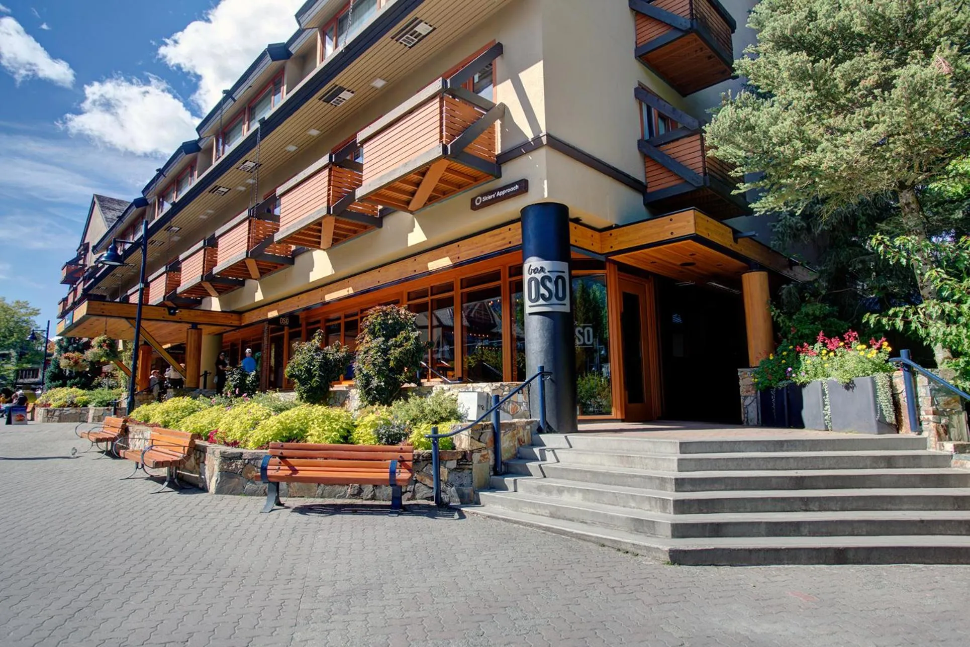 Property building in Blackcomb Lodge