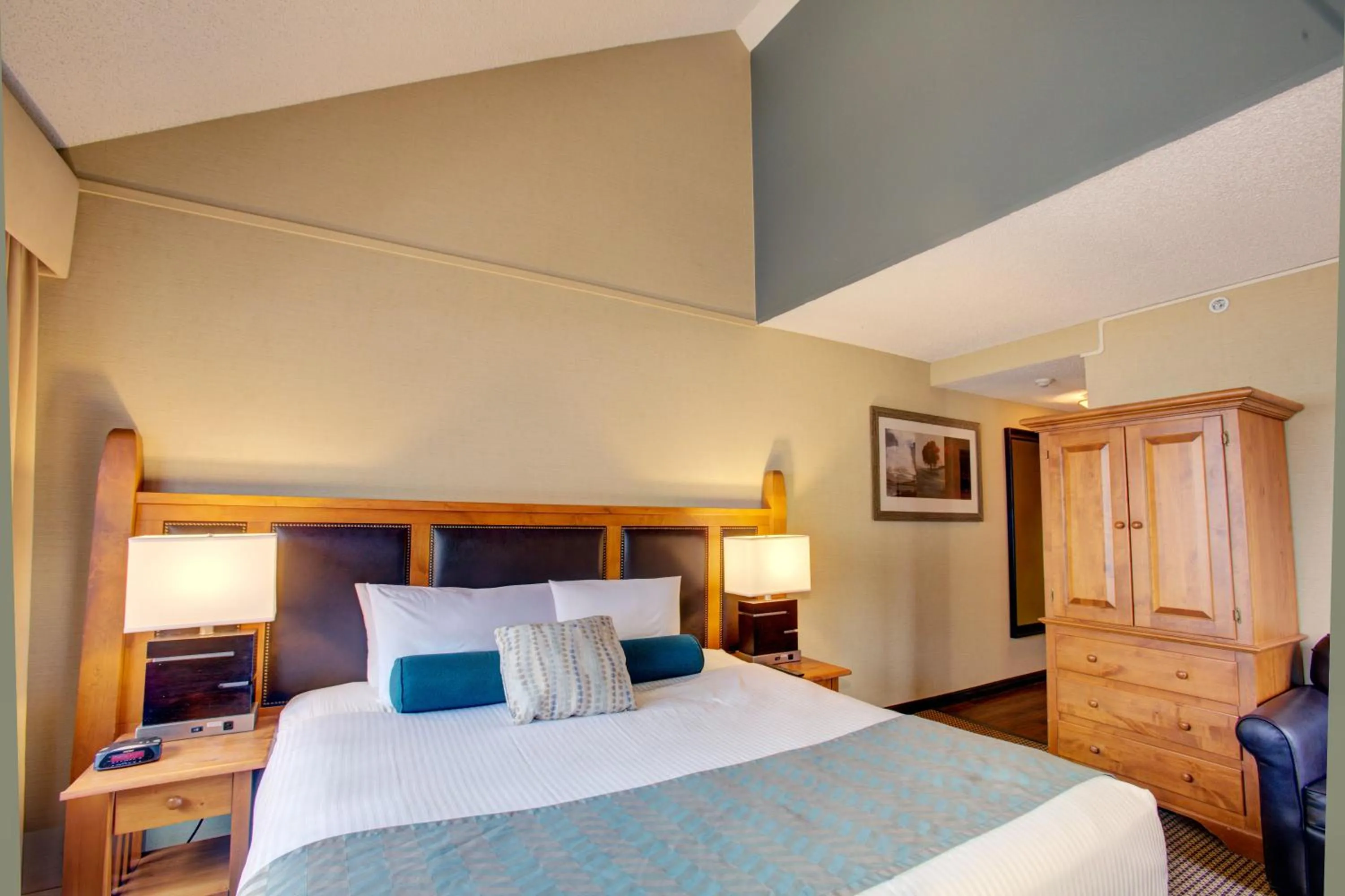 Bed in Blackcomb Lodge