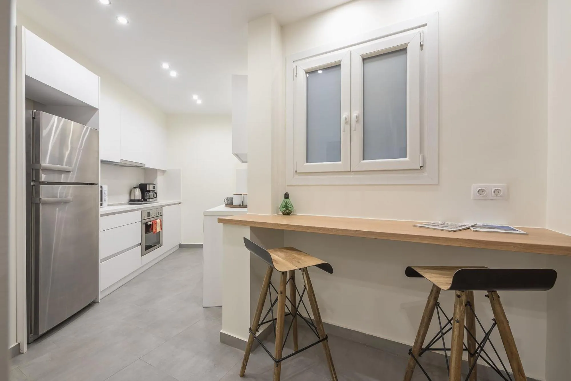 Kitchen or kitchenette in Elegant Suite by CloudKeys