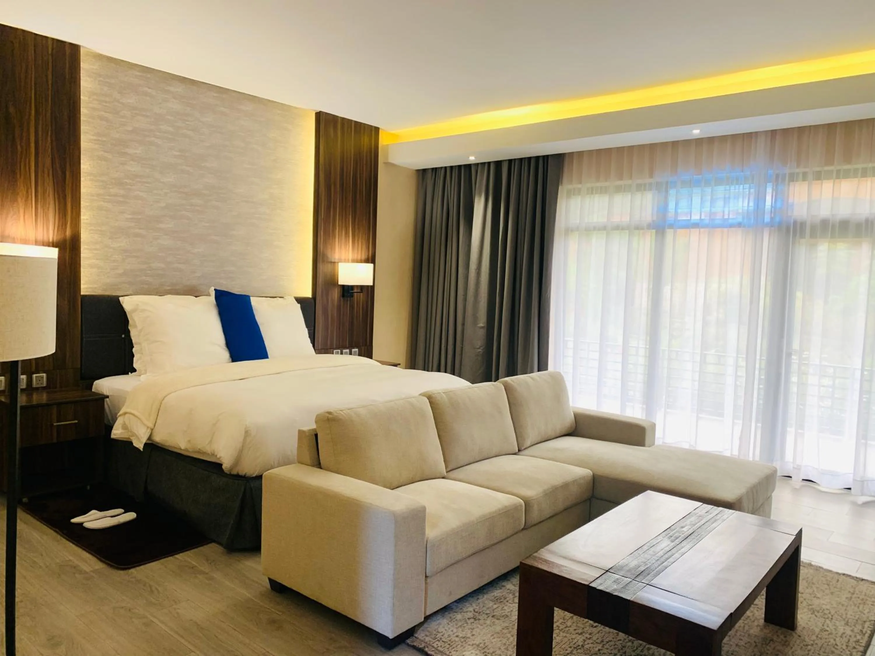 Bed in Virunga Inn Resort & Spa