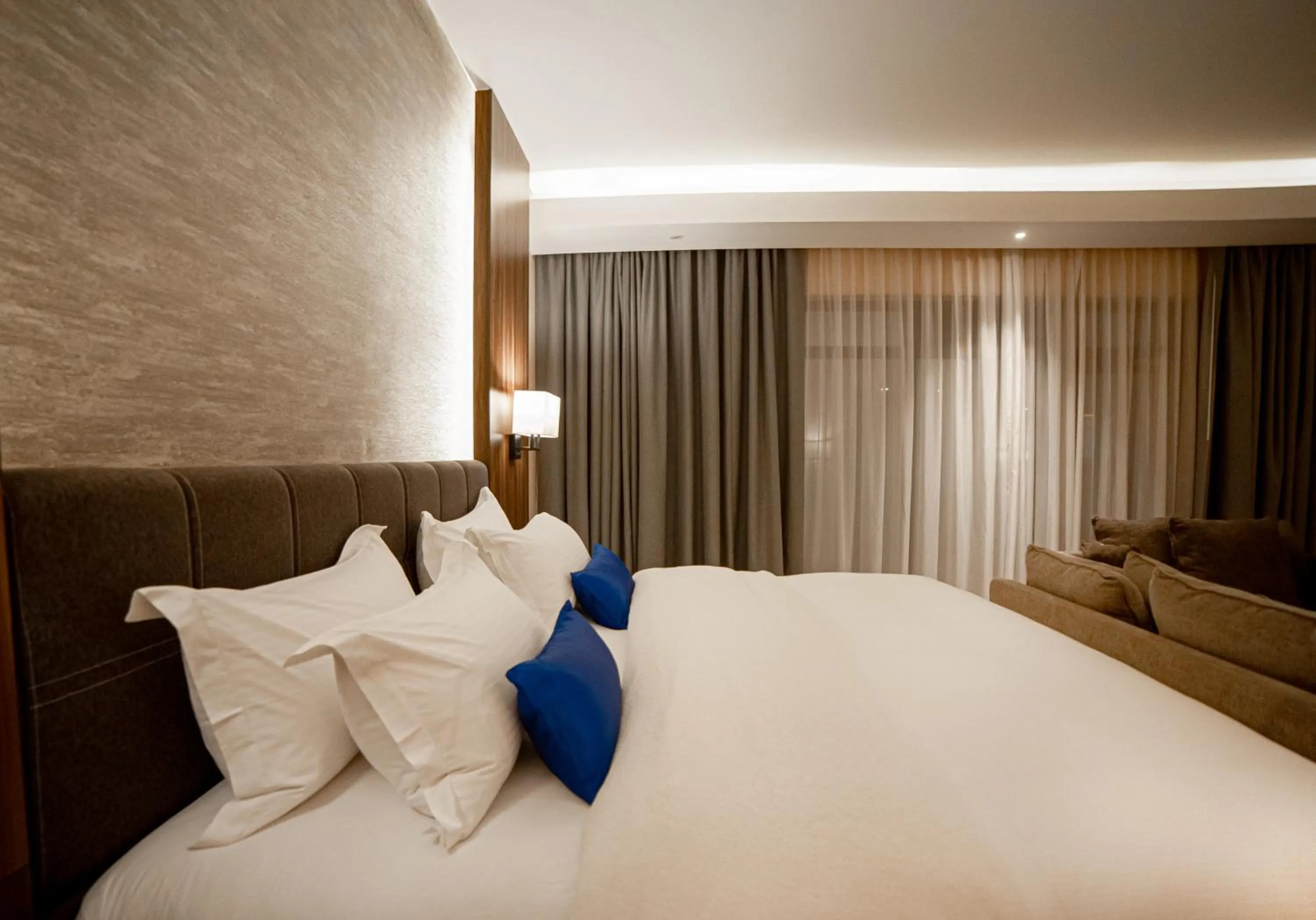 Bed in Virunga Inn Resort & Spa