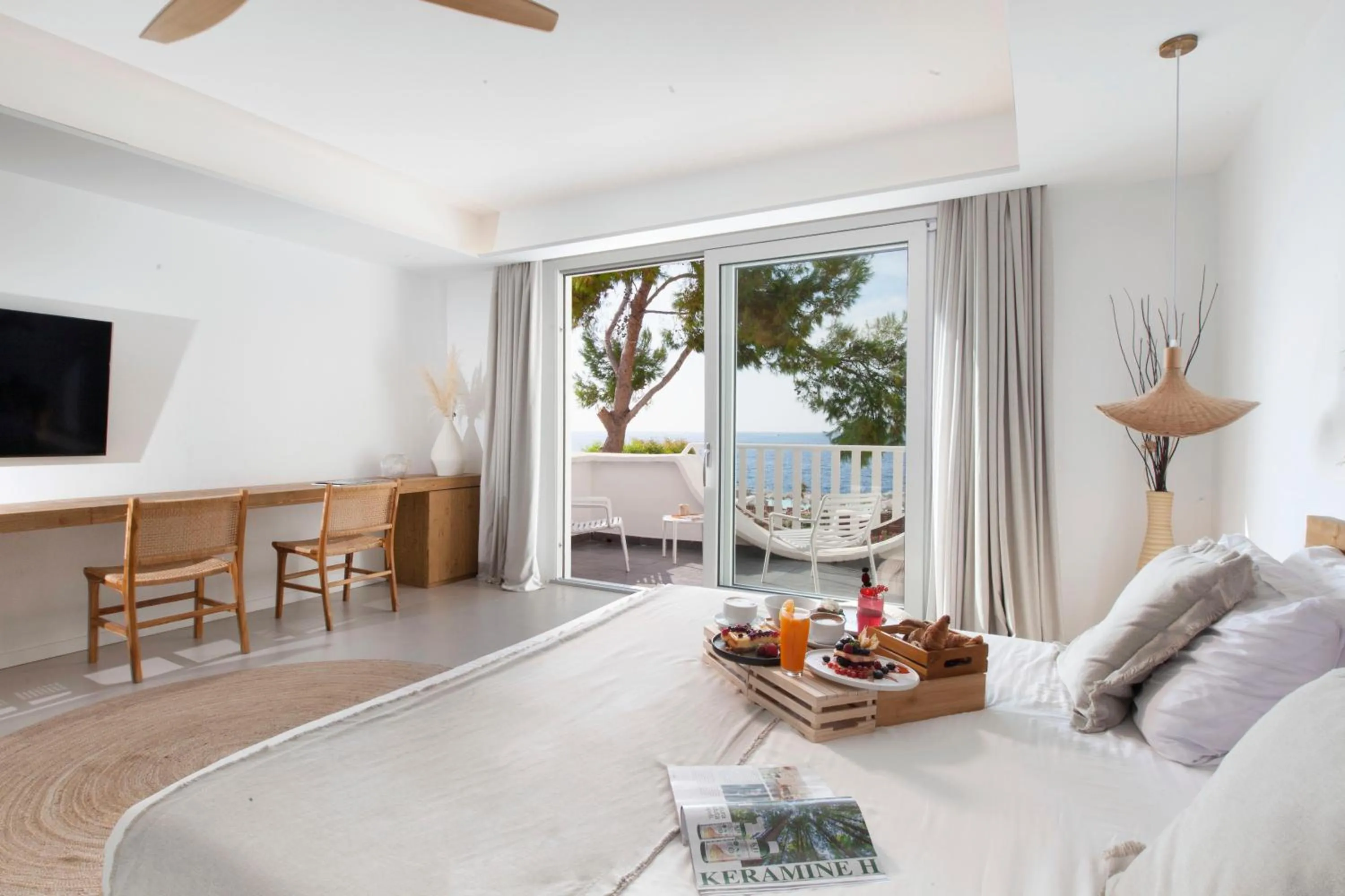 Balcony/Terrace, Bed in Maya Beach Resort