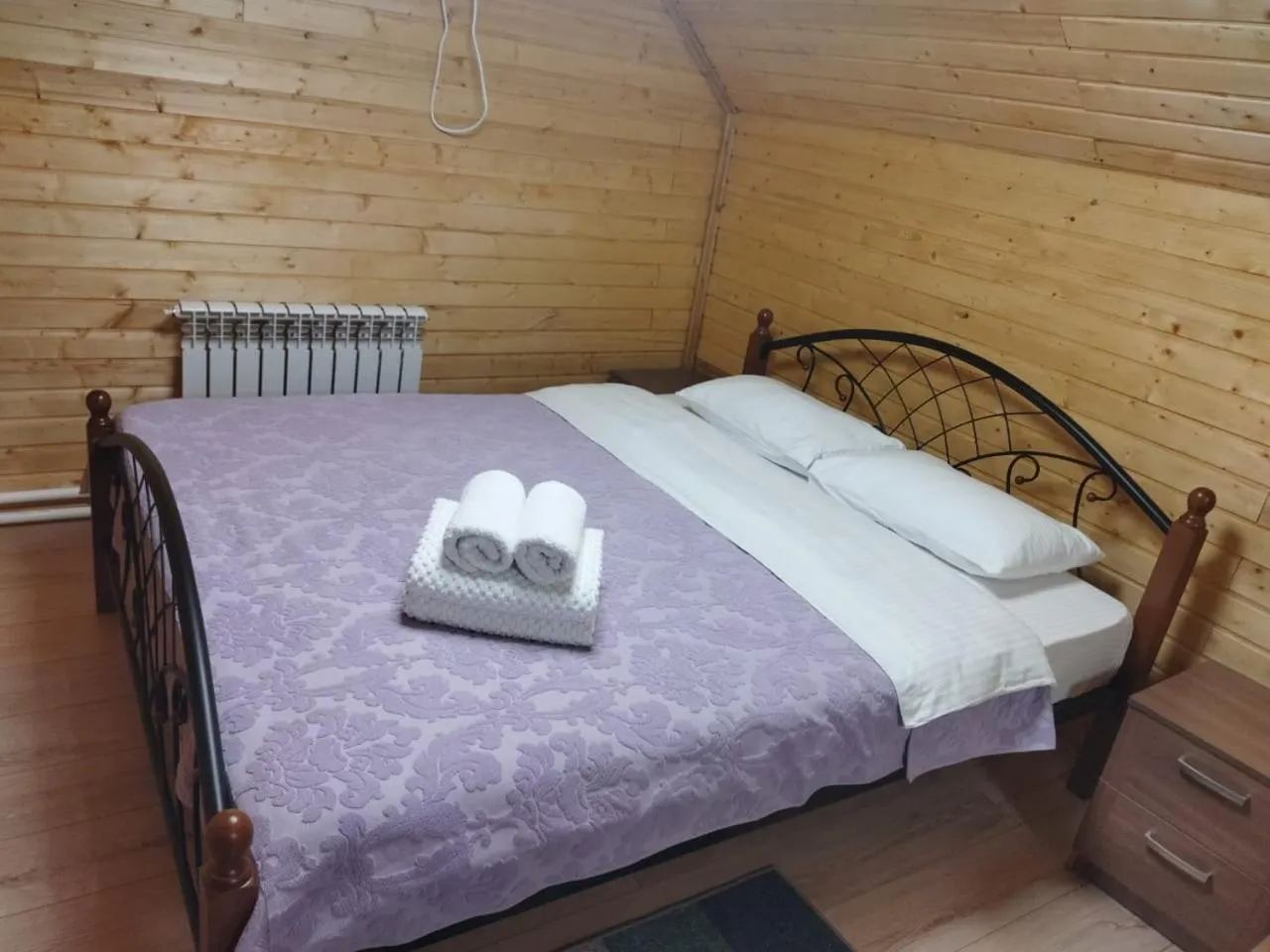 Bed in Eco hotel & restaurant "SKALA"