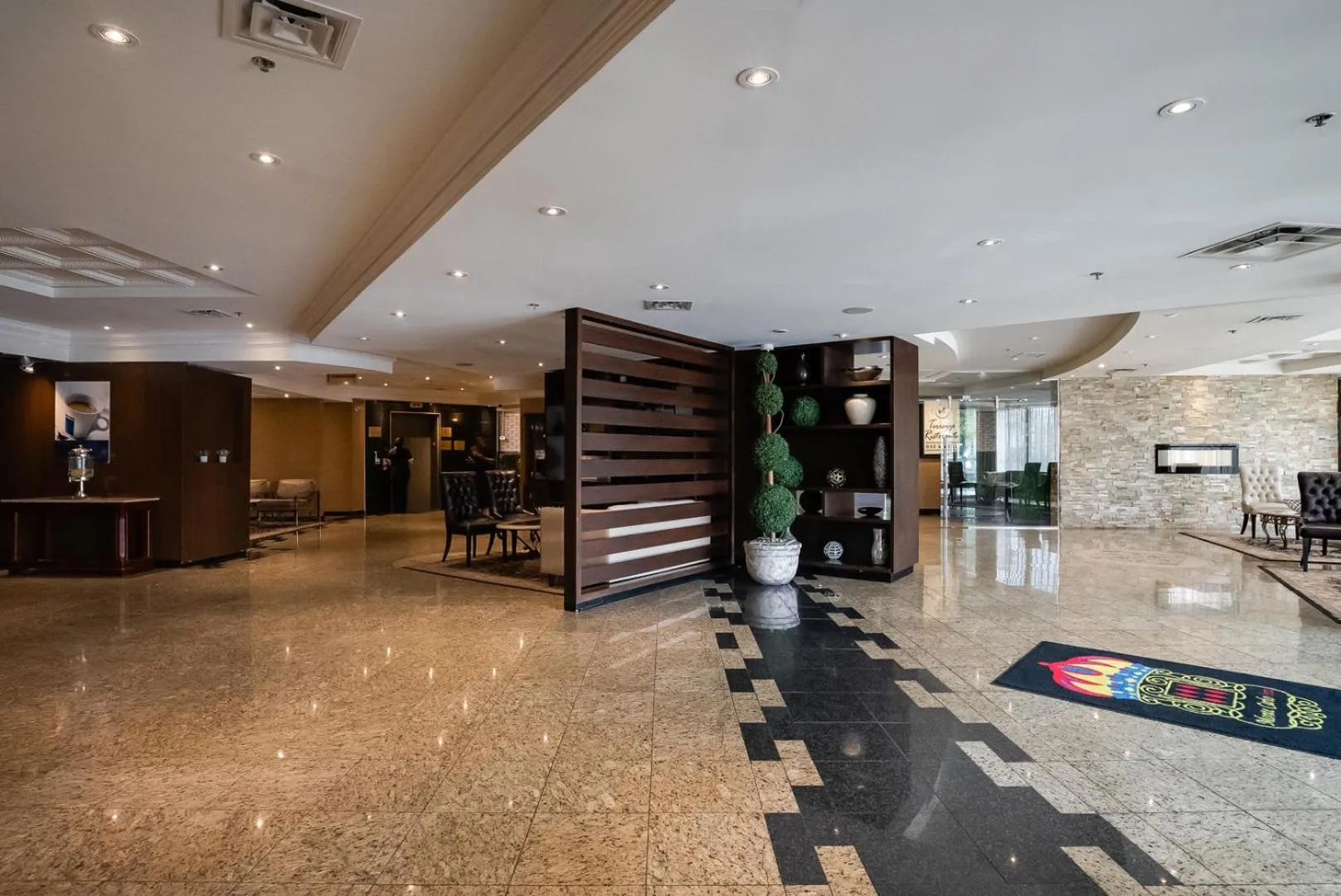 Lobby or reception in Monte Carlo Inn Airport Suites