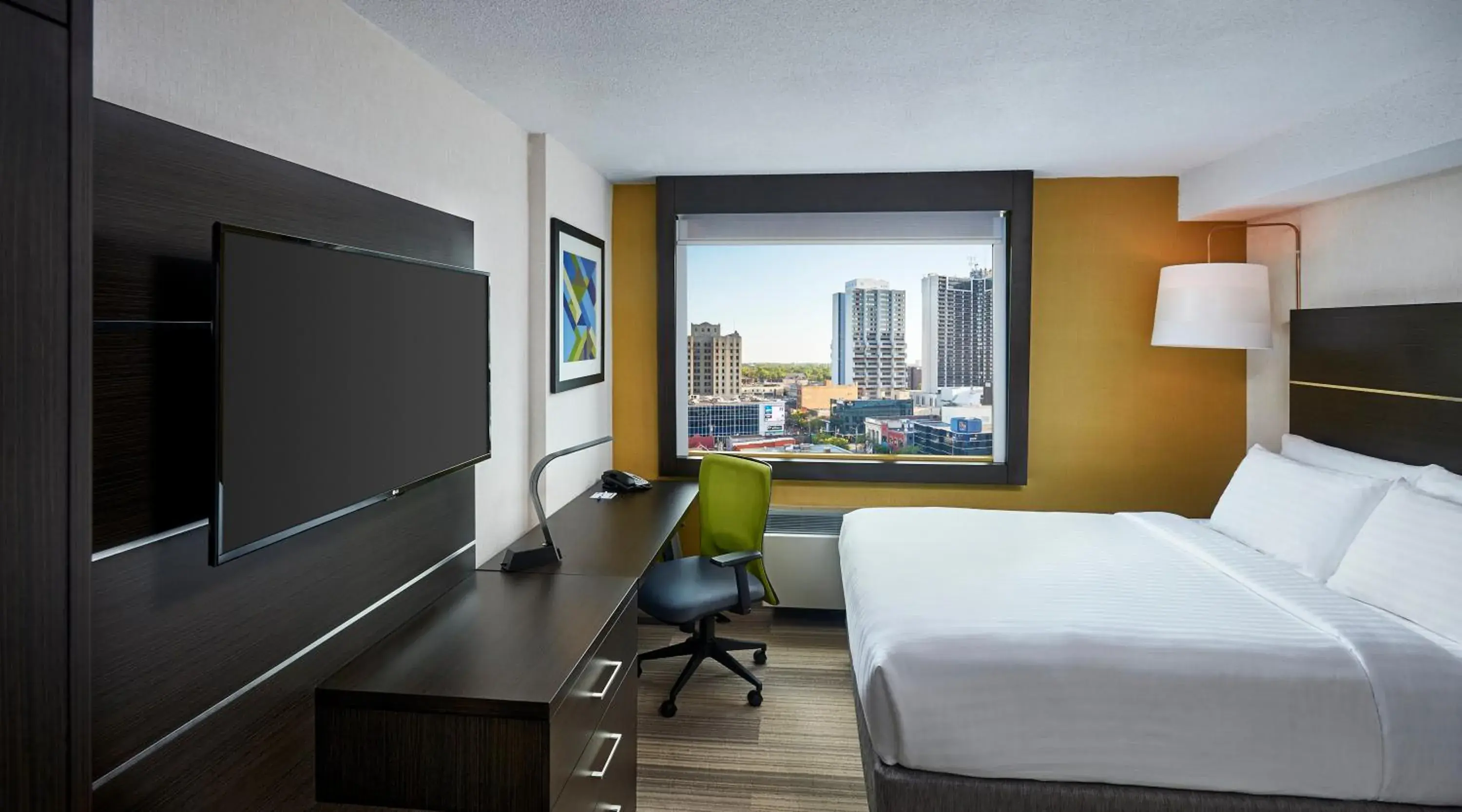 Standard King Room with City View in Holiday Inn Express Windsor Waterfront by IHG Standard King Room with City View in Holiday Inn Express Windsor Waterfront by IHG