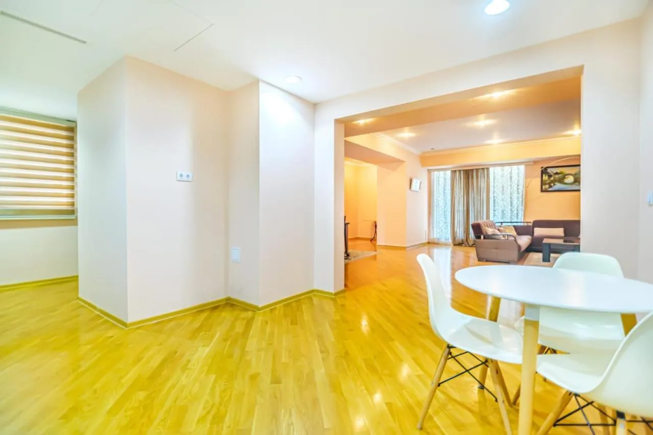 Port Baku Residance 710 A