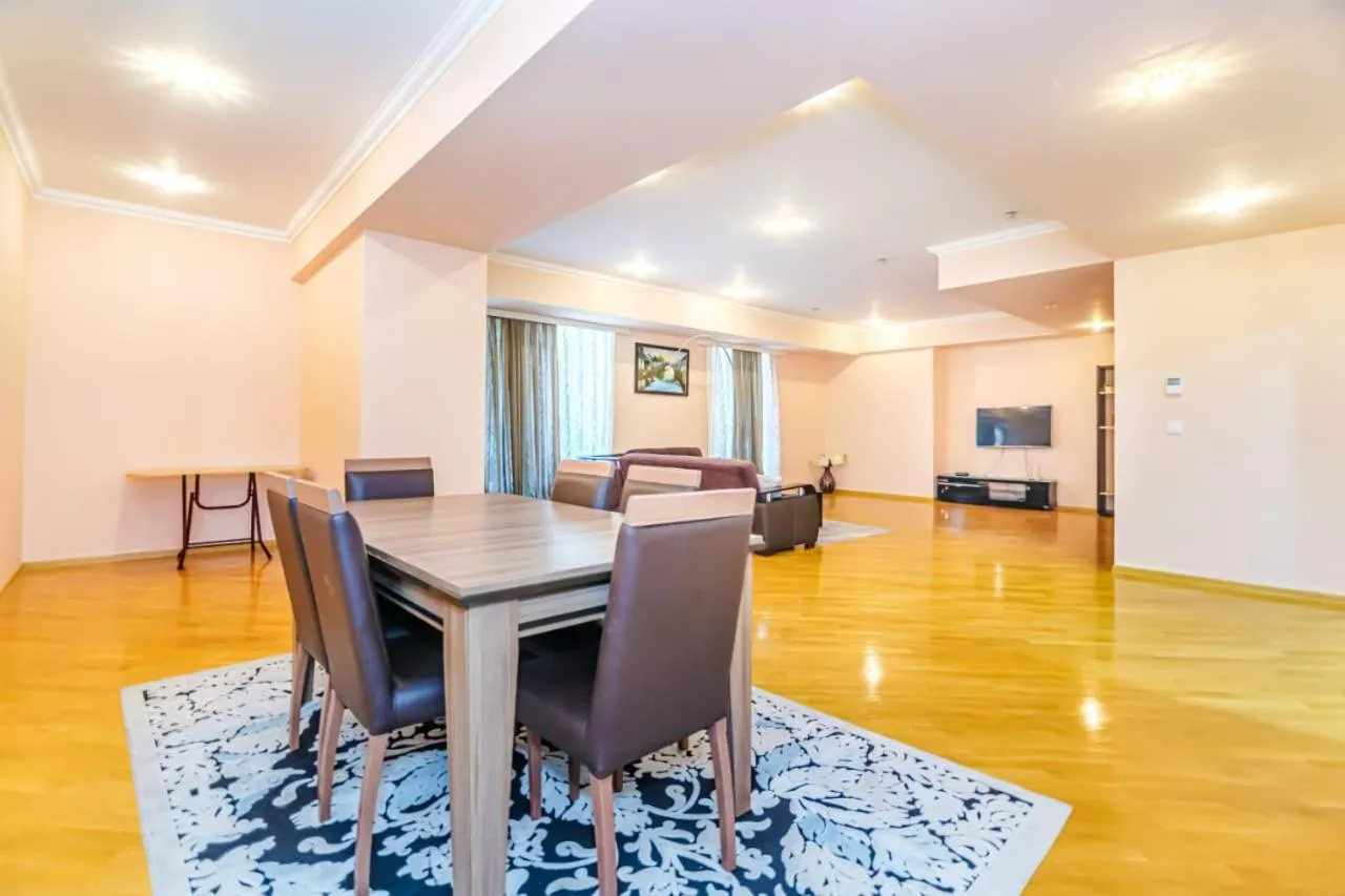 Port Baku Residance 710 A