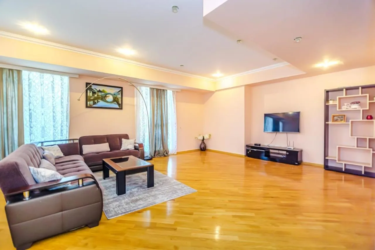 Port Baku Residance 710 A