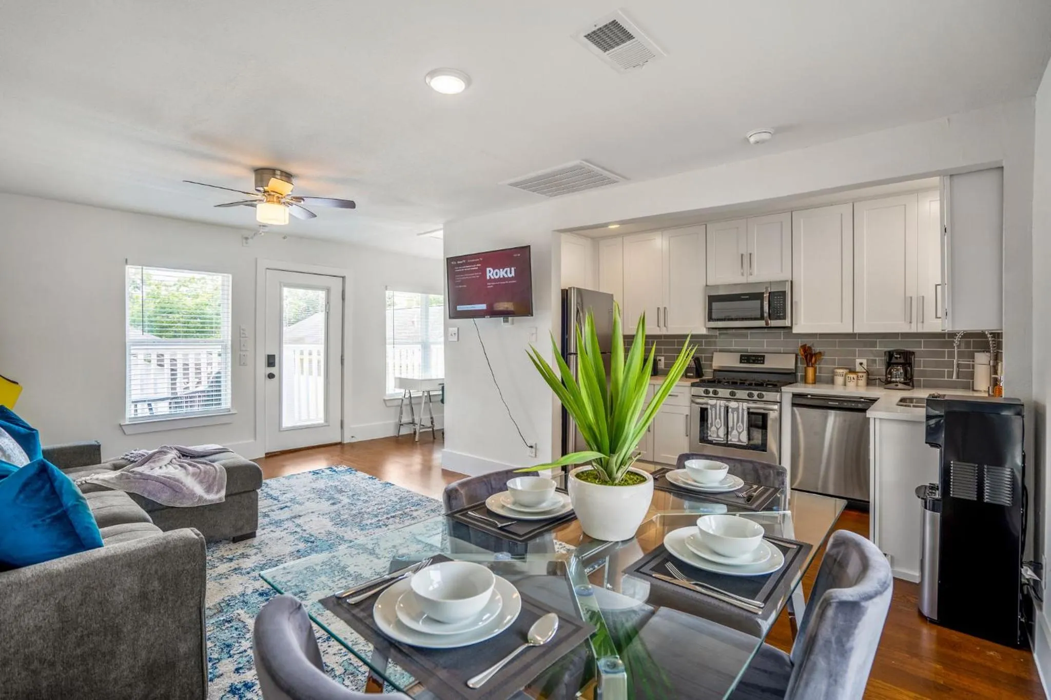 Dining area in Universal Apartment at East Downtown