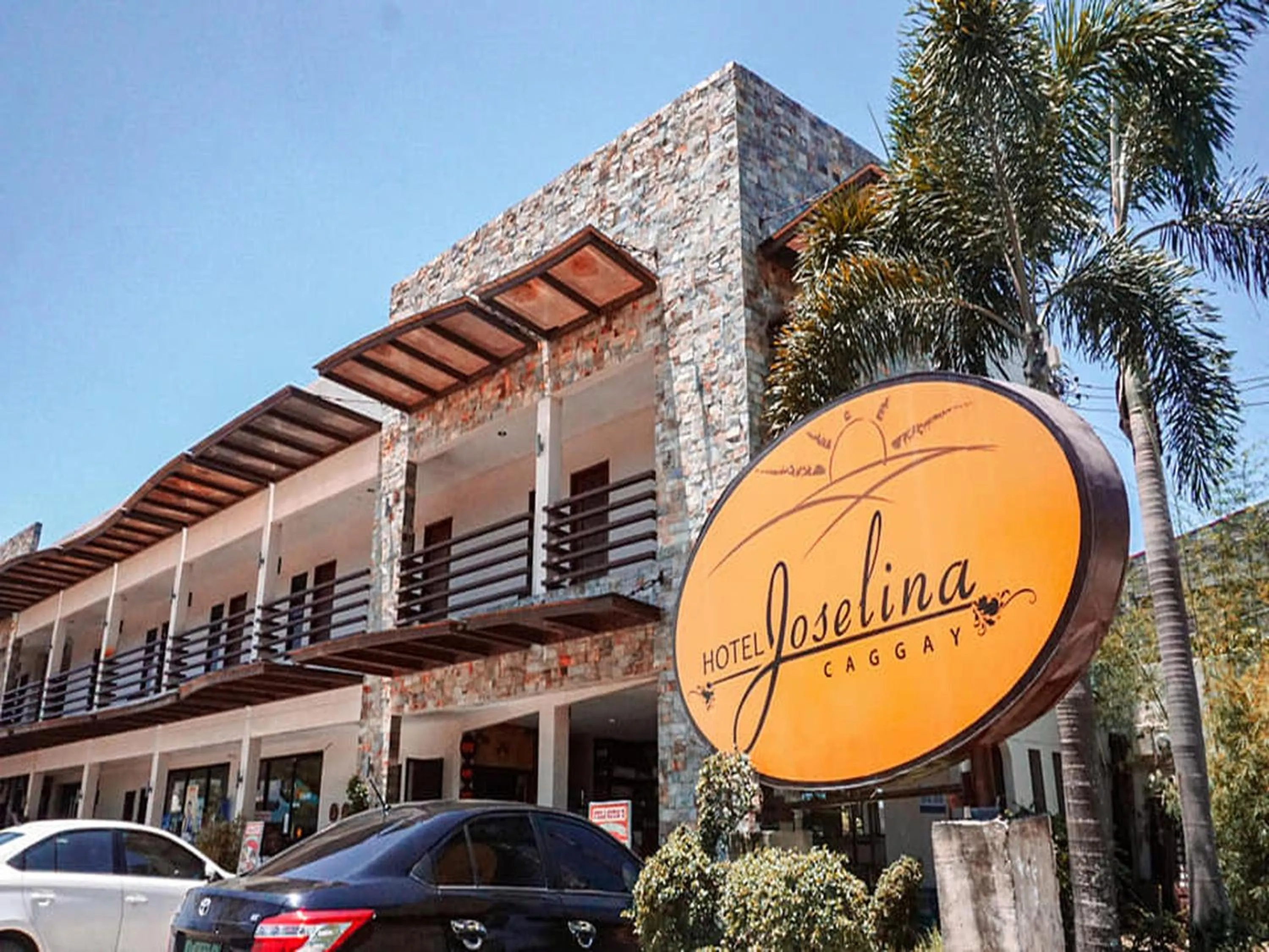 Property Building in Hotel Joselina