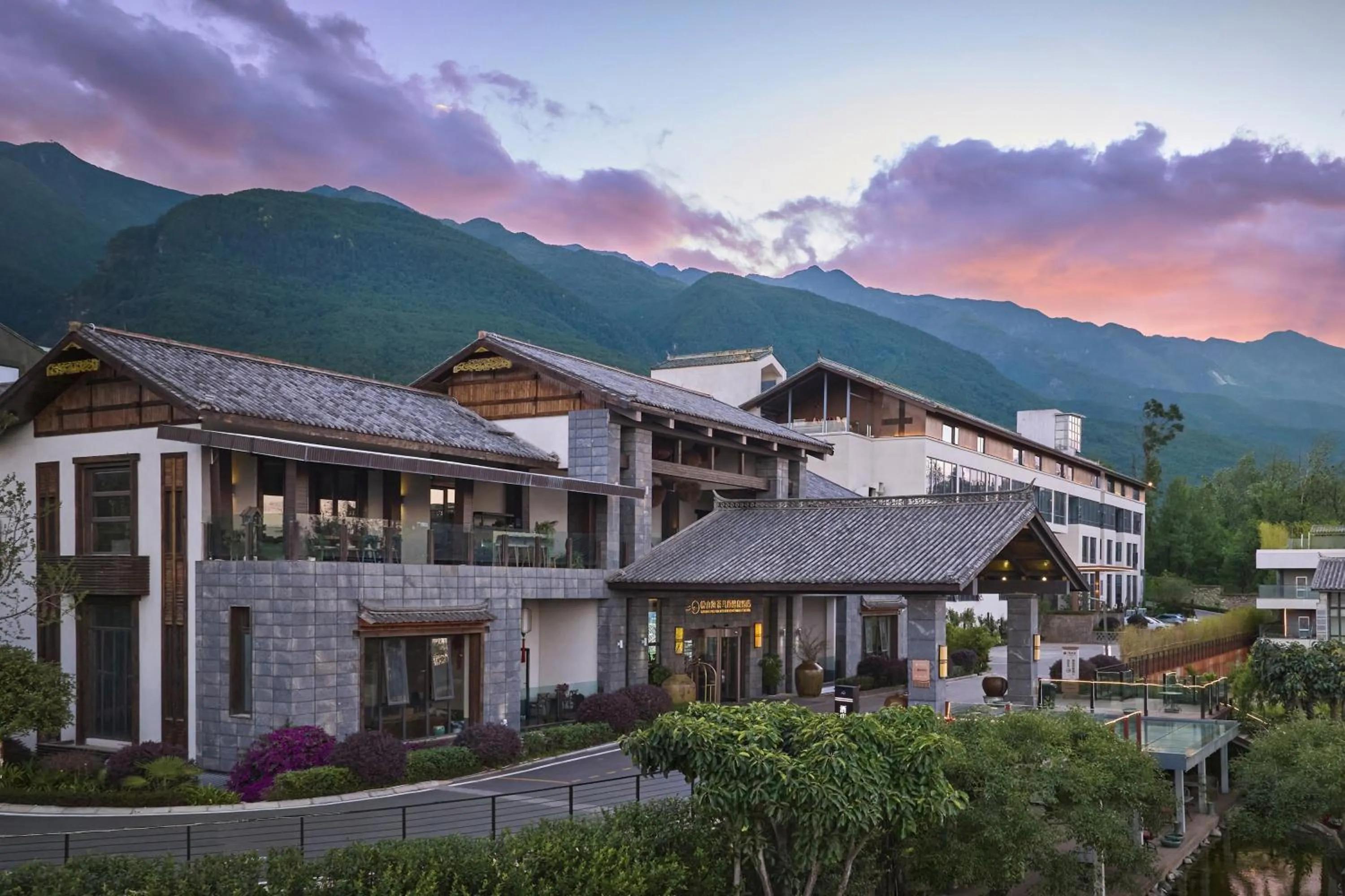 Property building in Hotel Maree