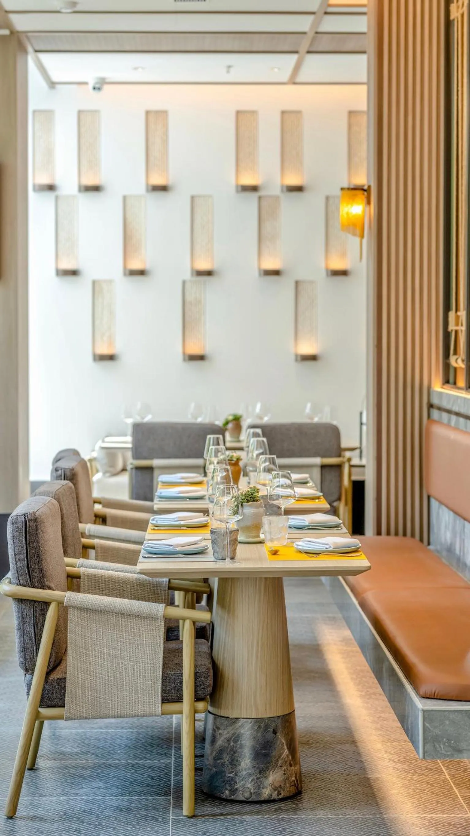 Restaurant/places to eat in Hotel Maree