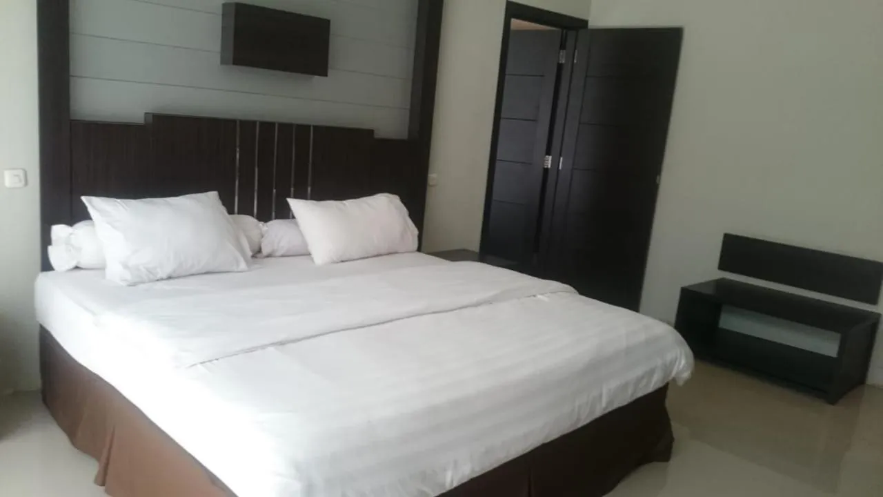 Bed in Batusuki Resort & Hotel