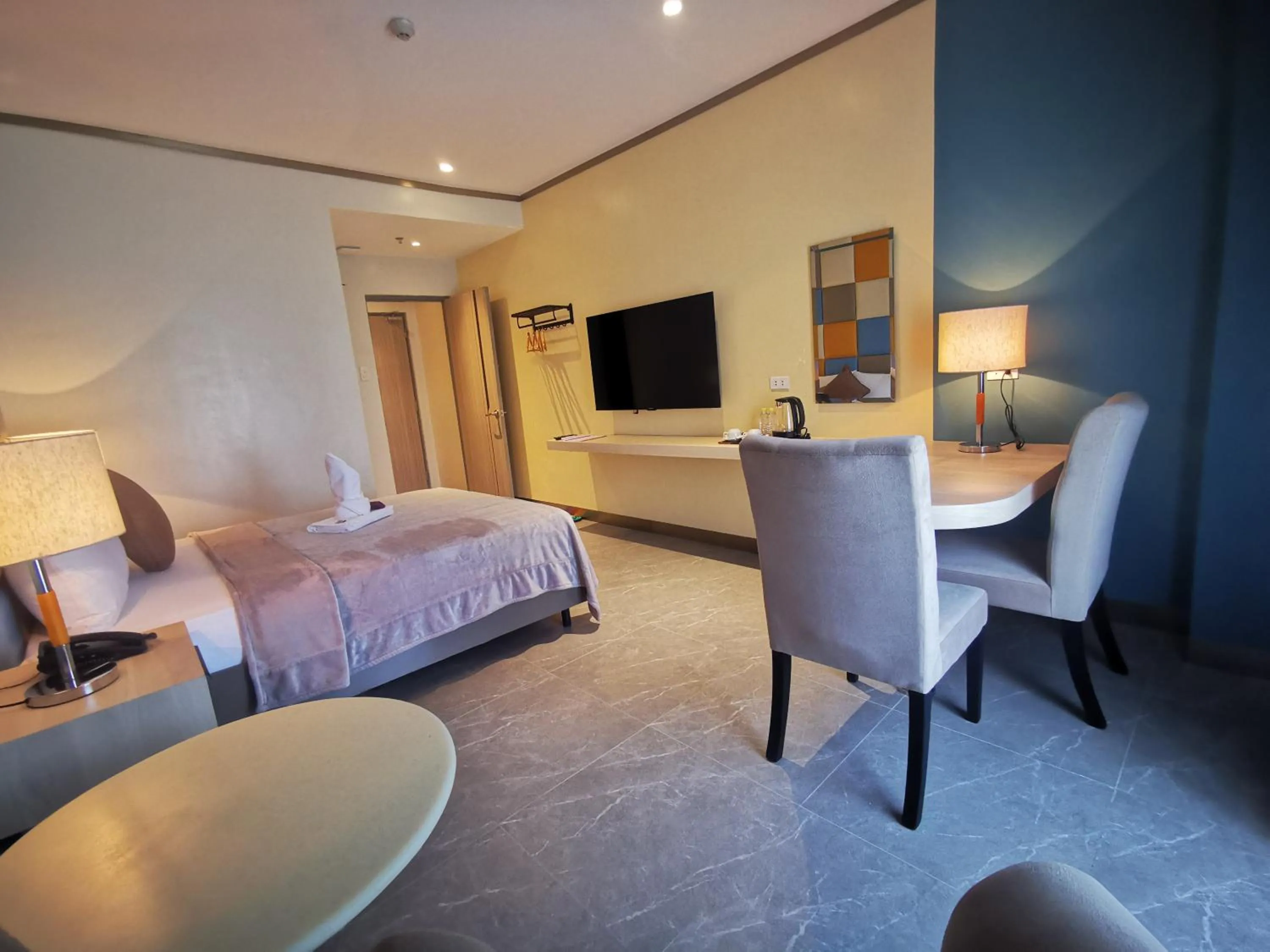 Bedroom, Bed in Yes Hotel Pandi Bulacan