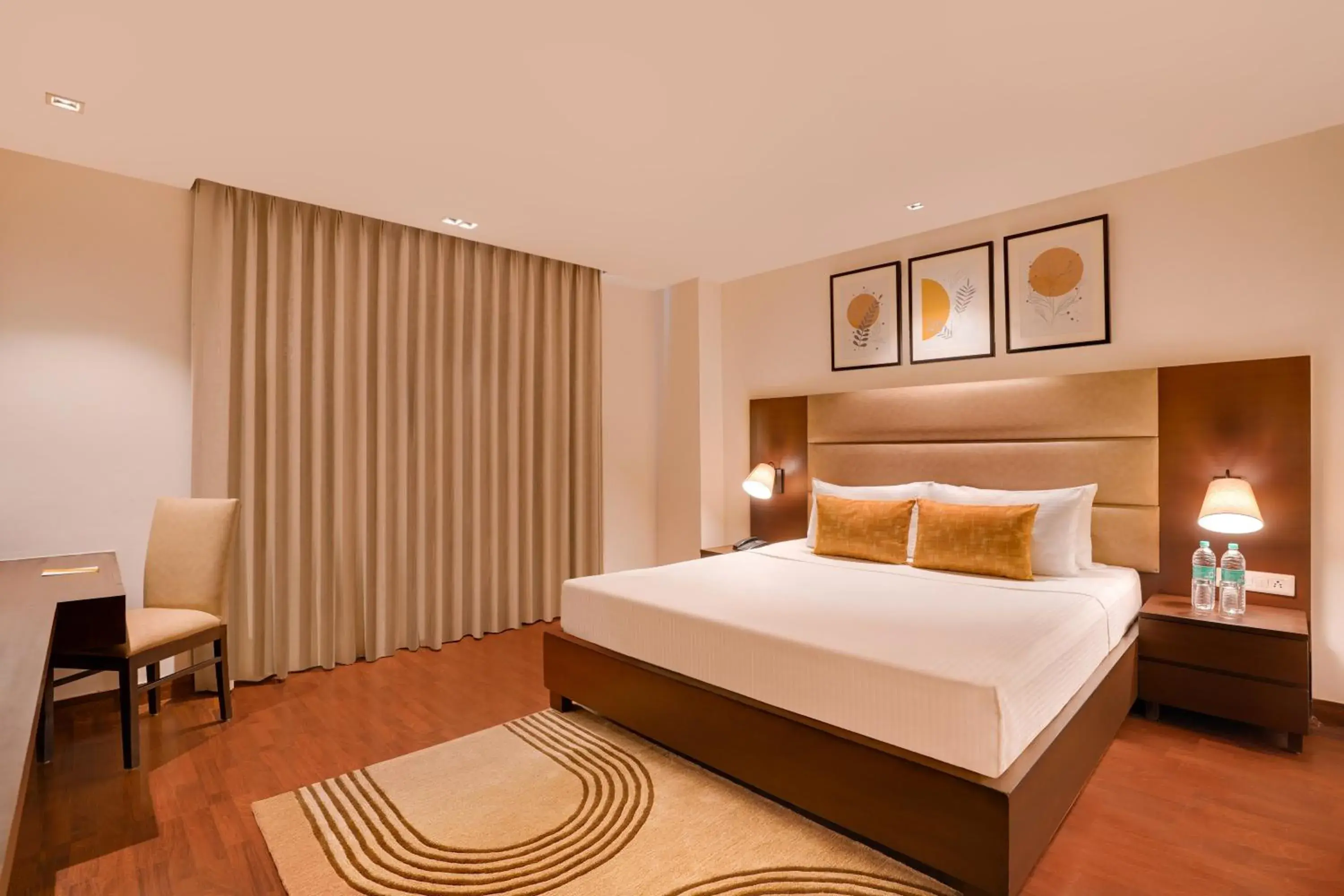 Superior Suite in Lemon Tree Hotel, Noida Superior Suite in Lemon Tree Hotel, Noida