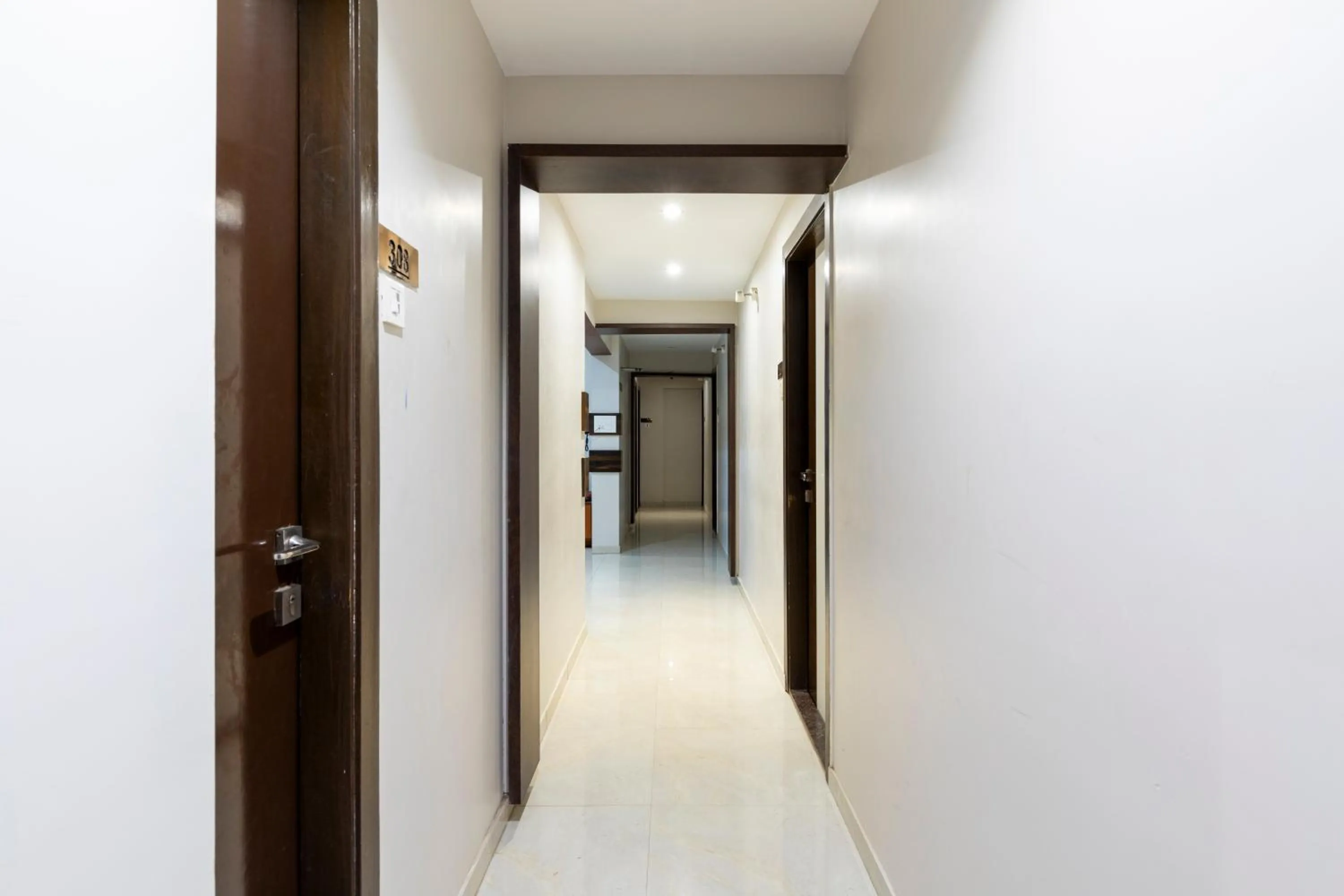 Hotel Embassy Park - BKC Mumbai