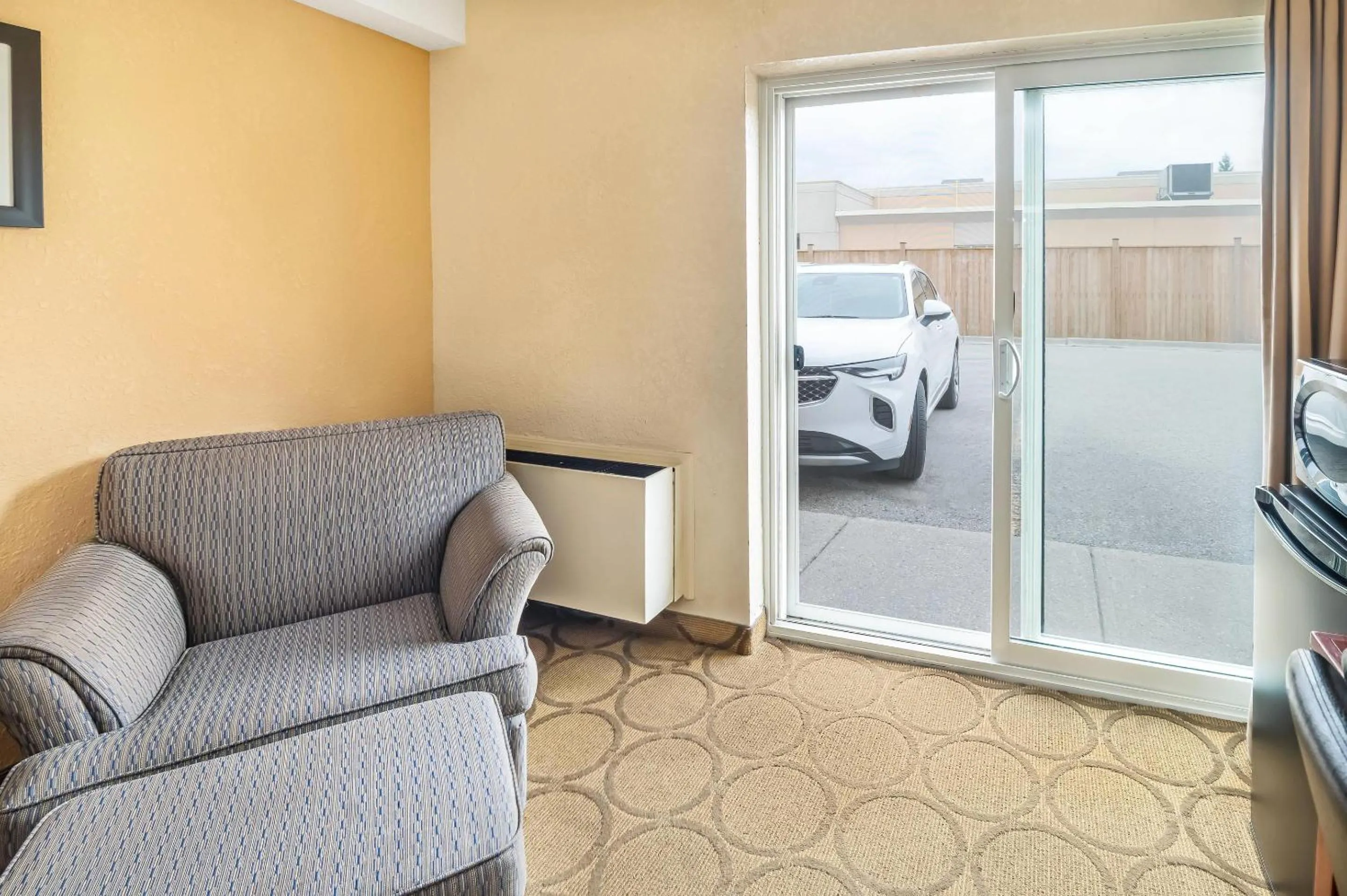 Bedroom in Comfort Inn