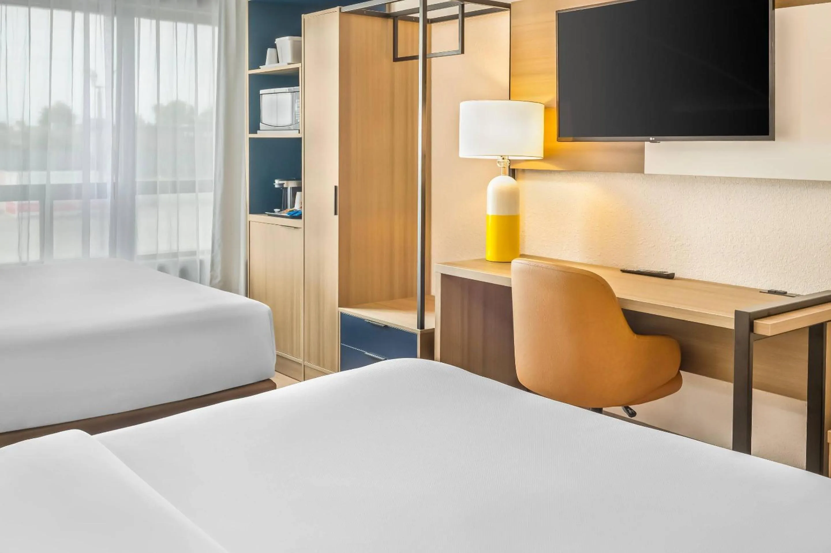 Bedroom, Bed in Comfort Inn