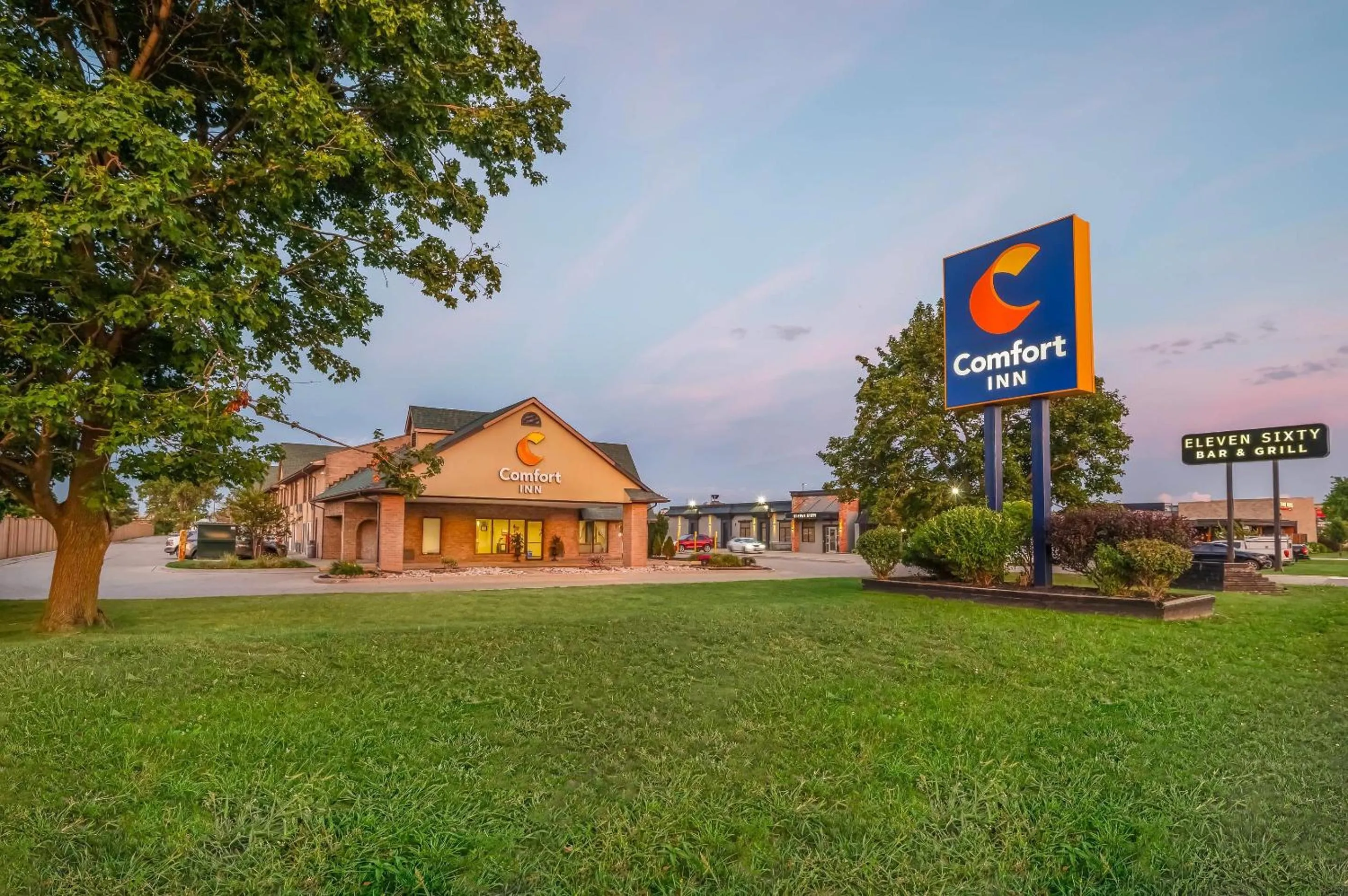Property building in Comfort Inn