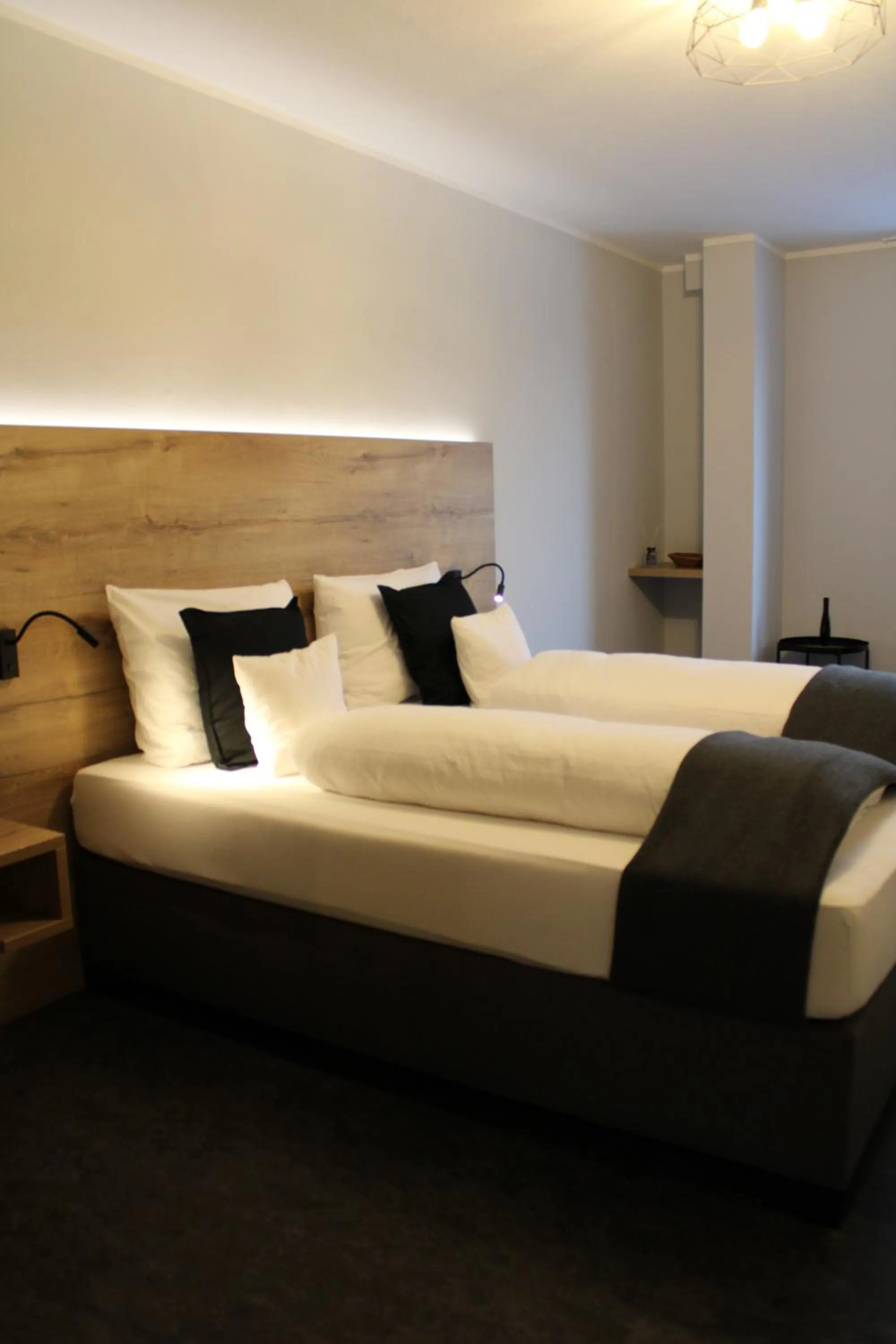 Bed in Motel Hasetal