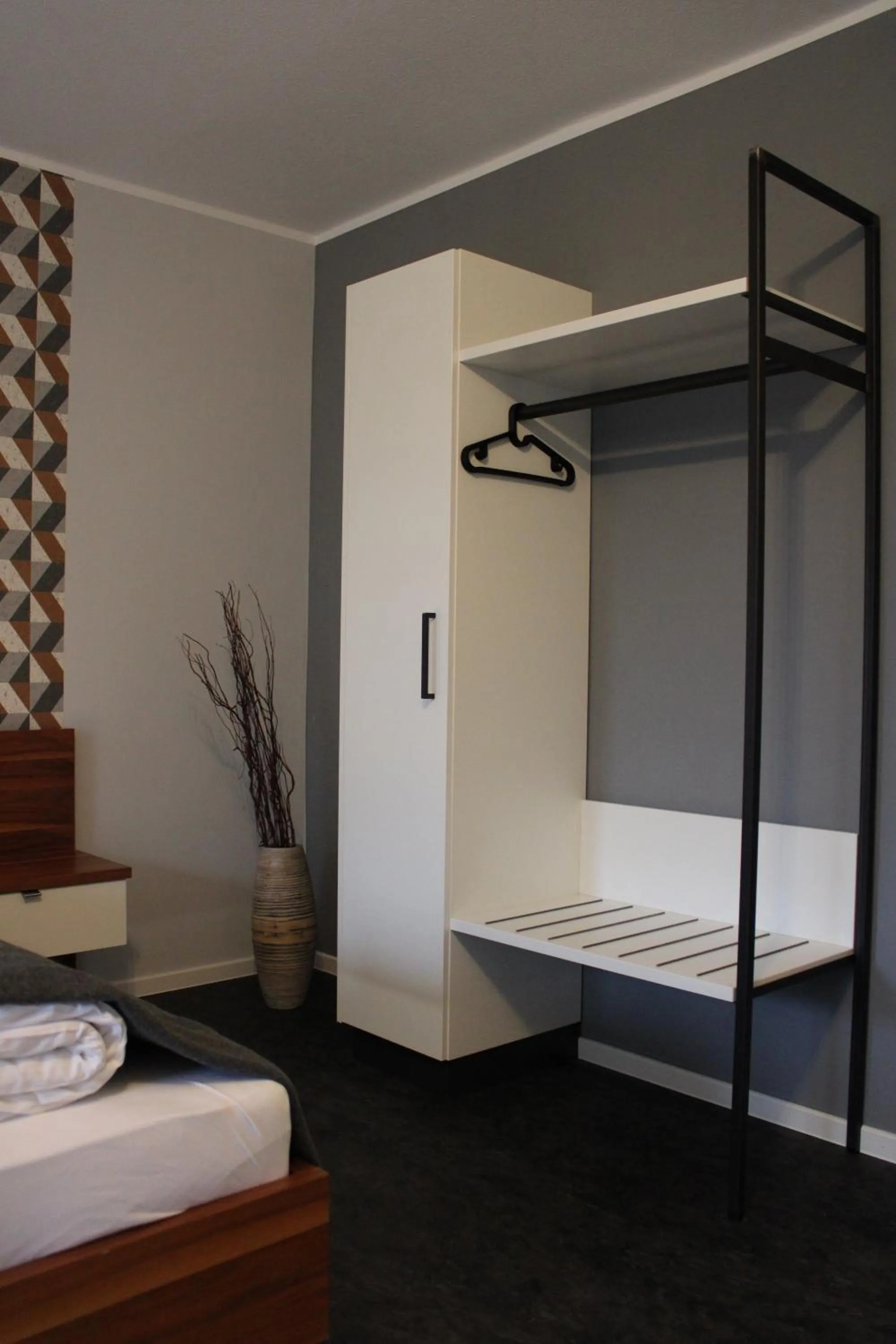 Photo of the whole room, Bed in Motel Hasetal