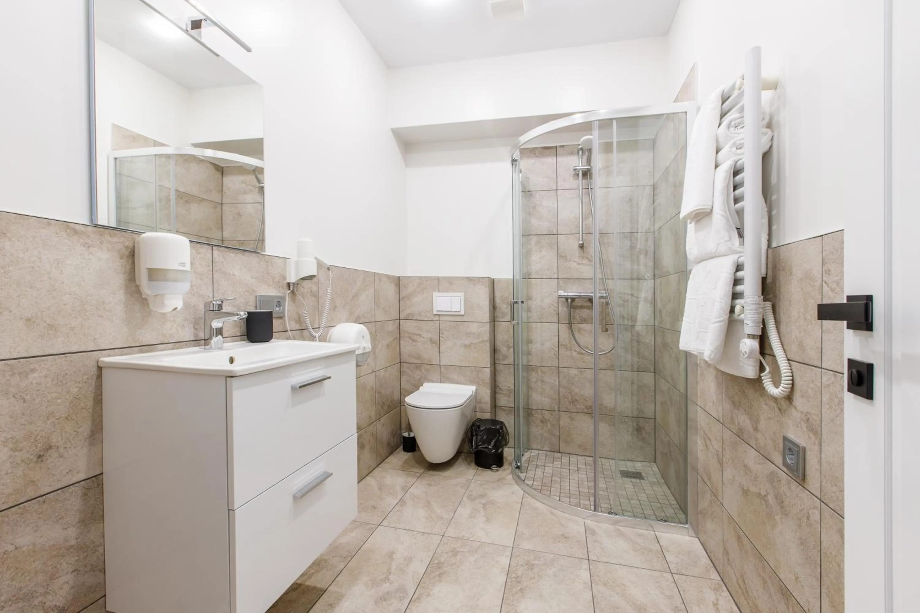 Bathroom in Seaside Central Hotel