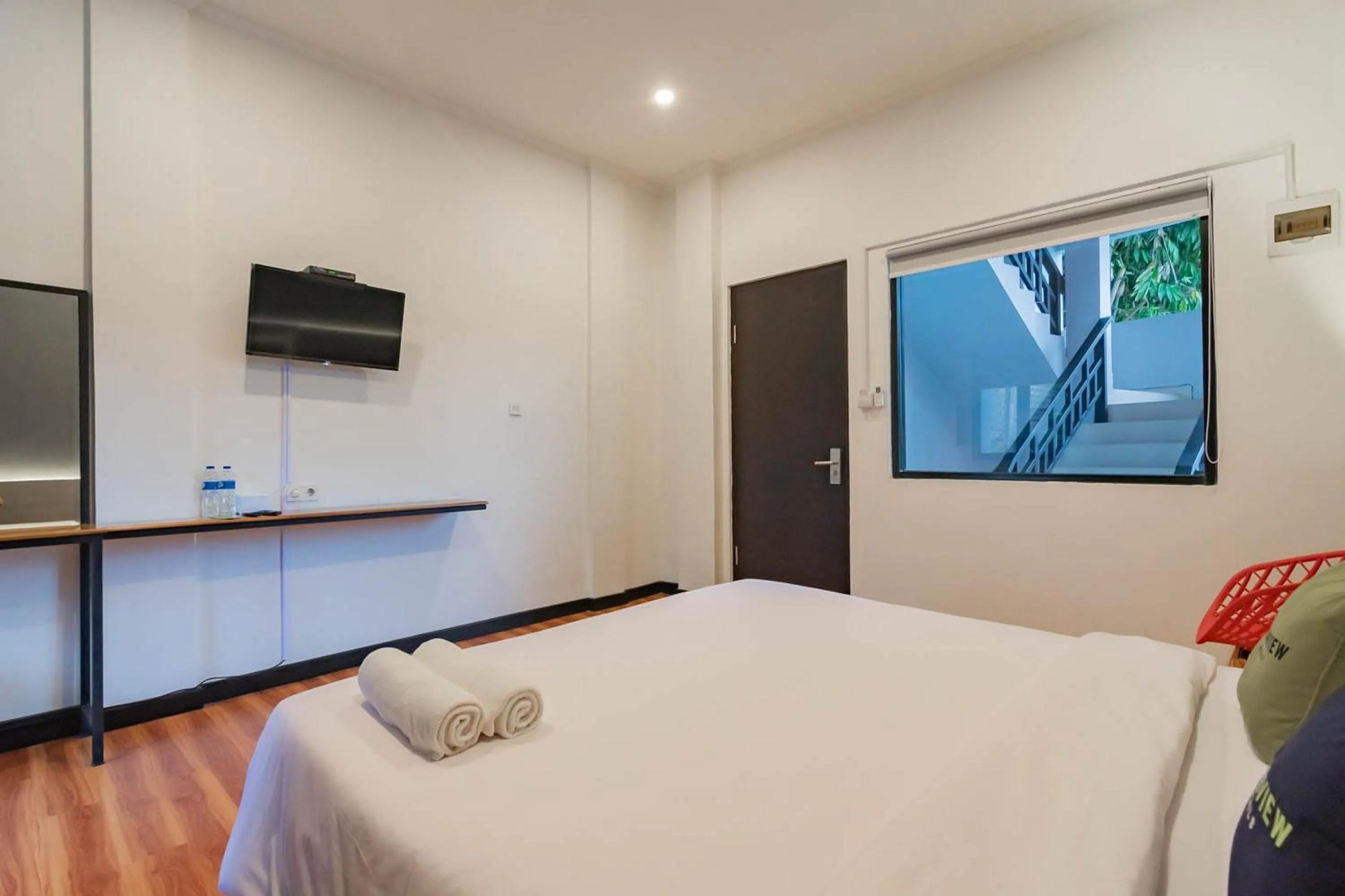 Bedroom, Bed in Urbanview Hotel Sagara Bogor