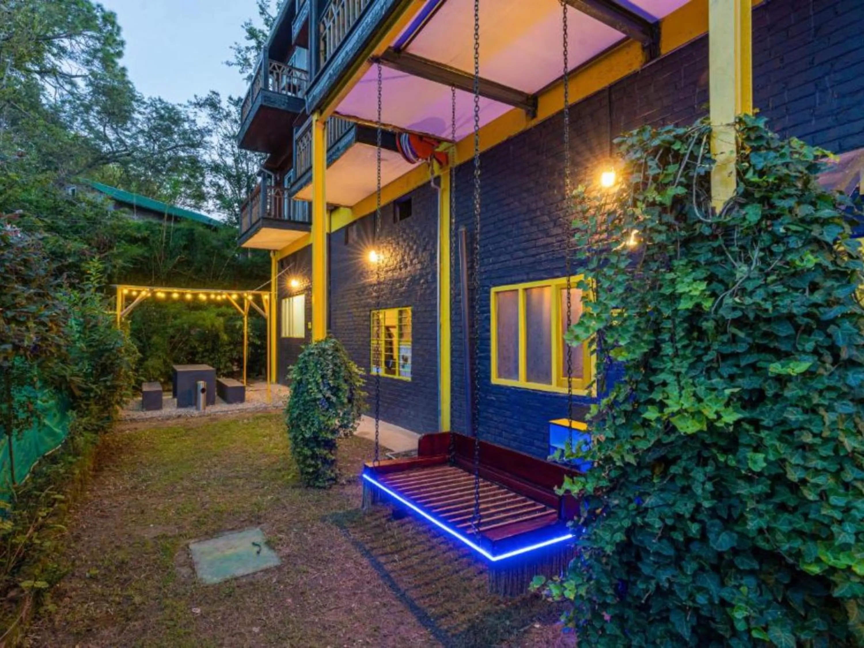 Property building in The Hosteller Kasar Devi