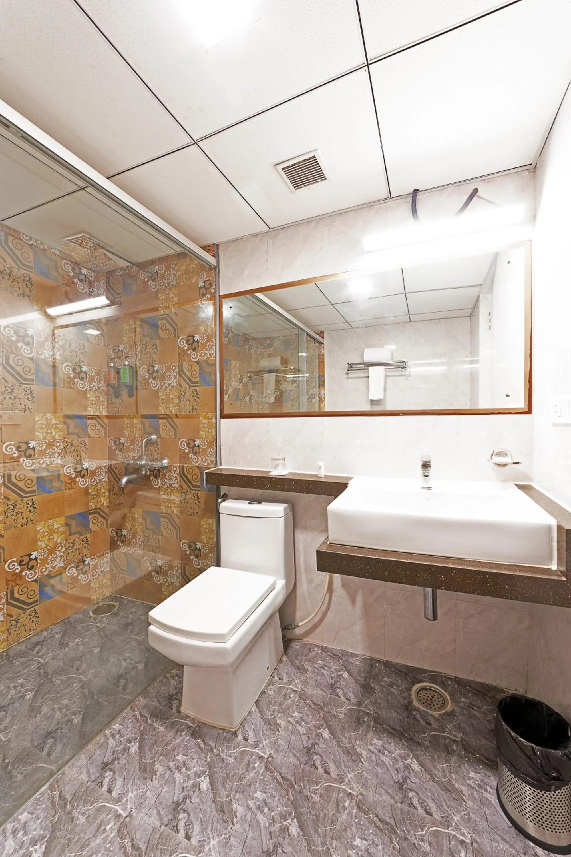 Toilet in Icon Regency by Bhagini