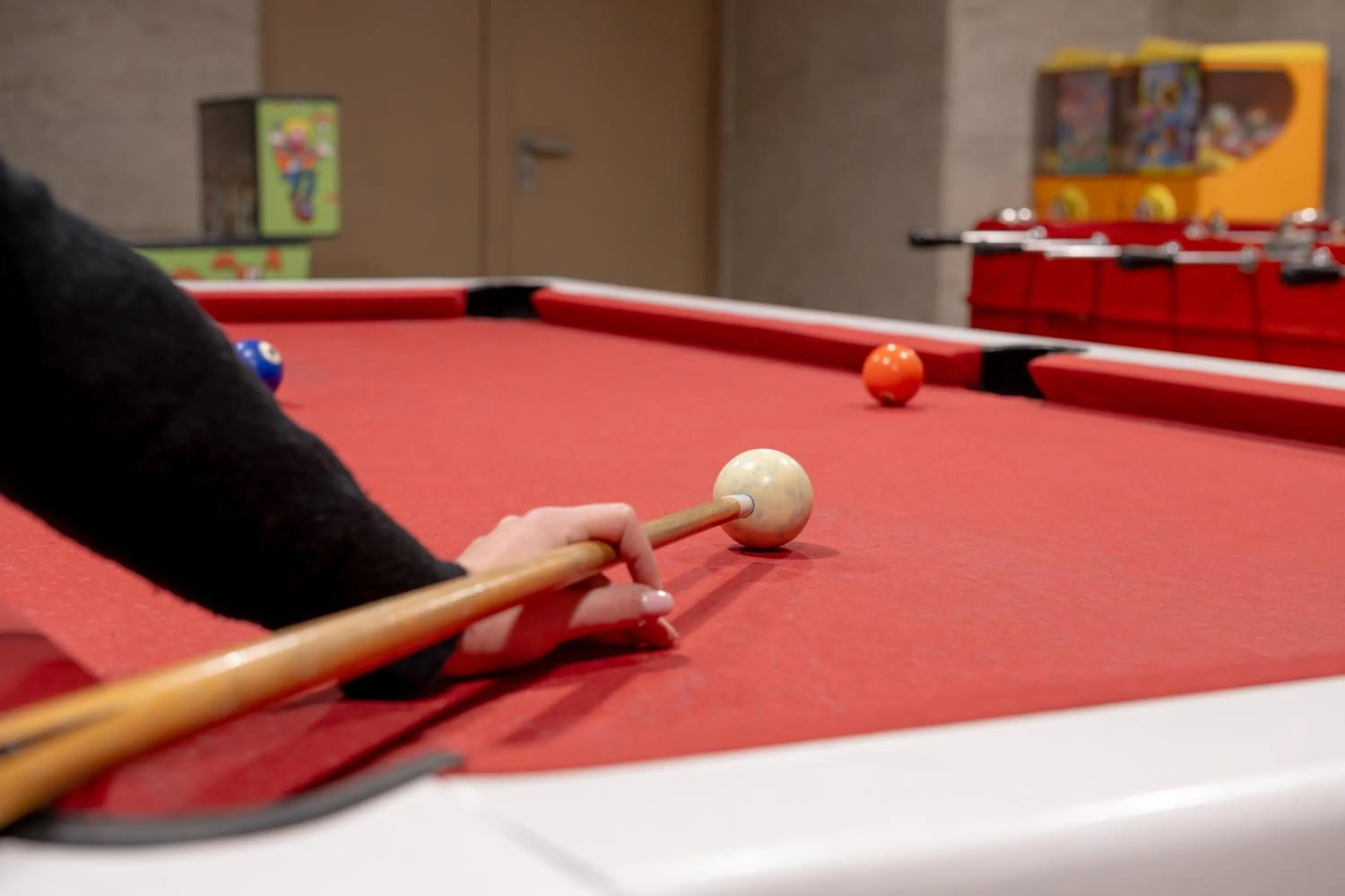 Billiard in Hotel Coray by Pierre & Vacances