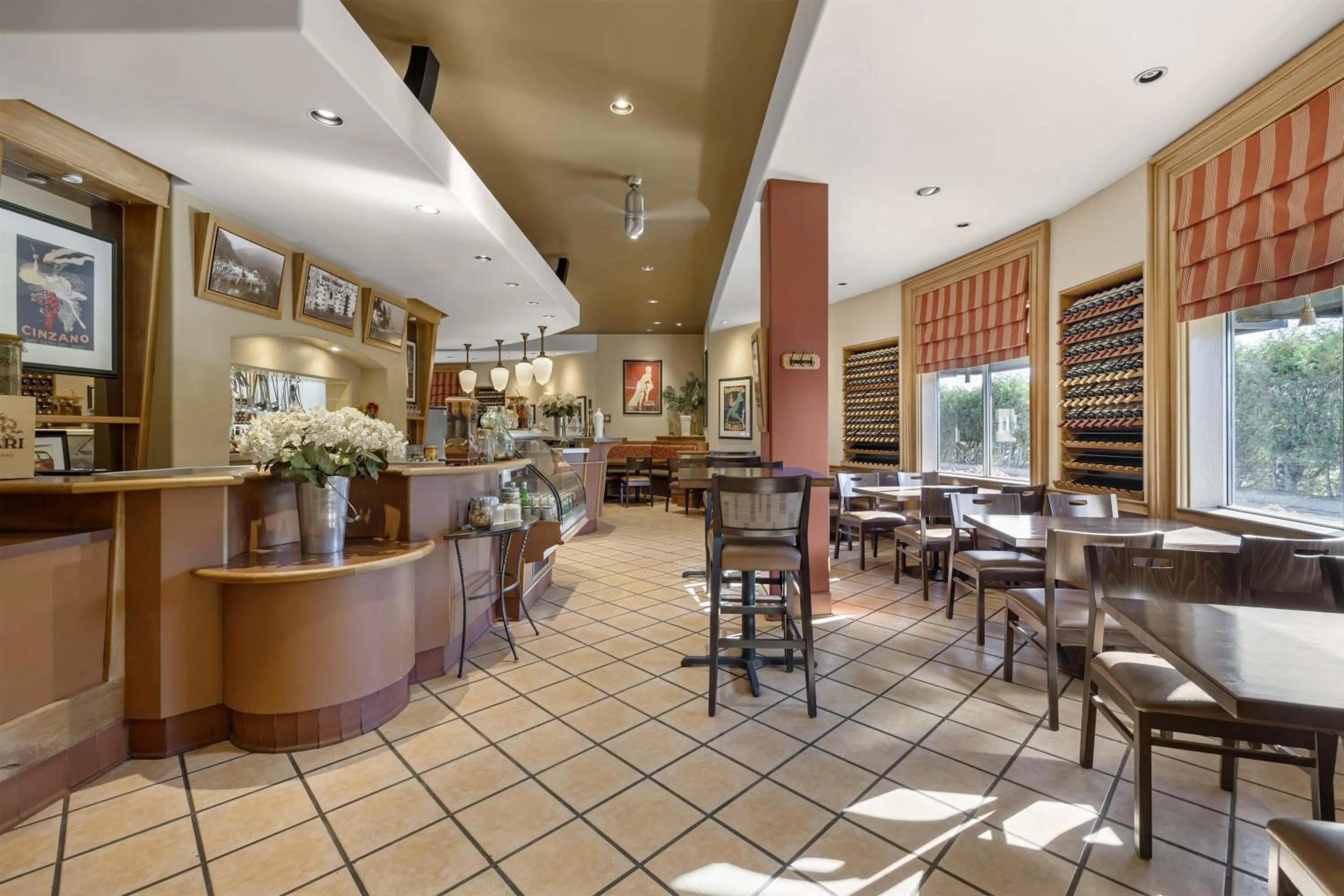 Restaurant/places to eat in Best Western Plus Stoneridge Inn & Conference Centre London Ontario