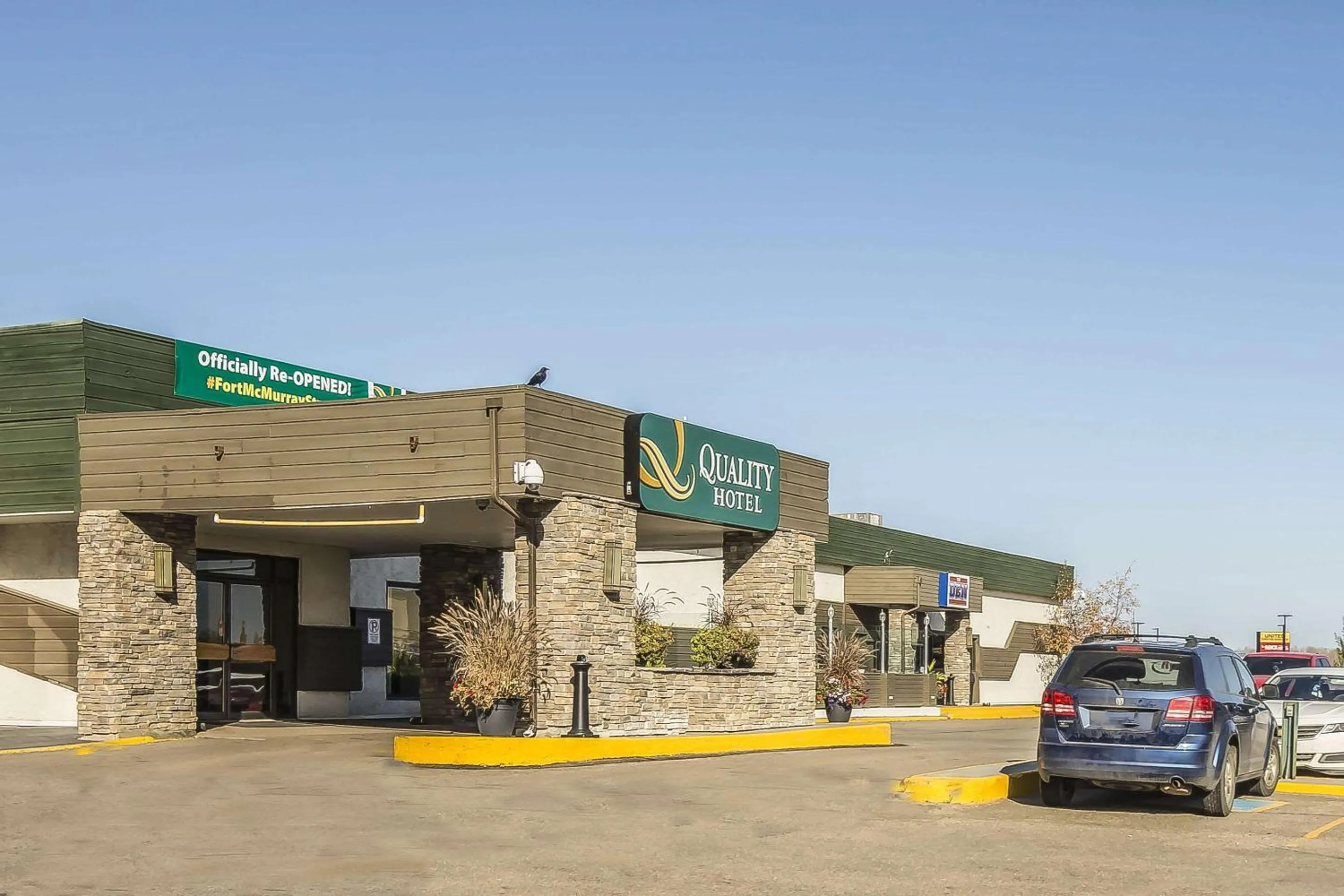 Property building in Quality Hotel & Conference Centre