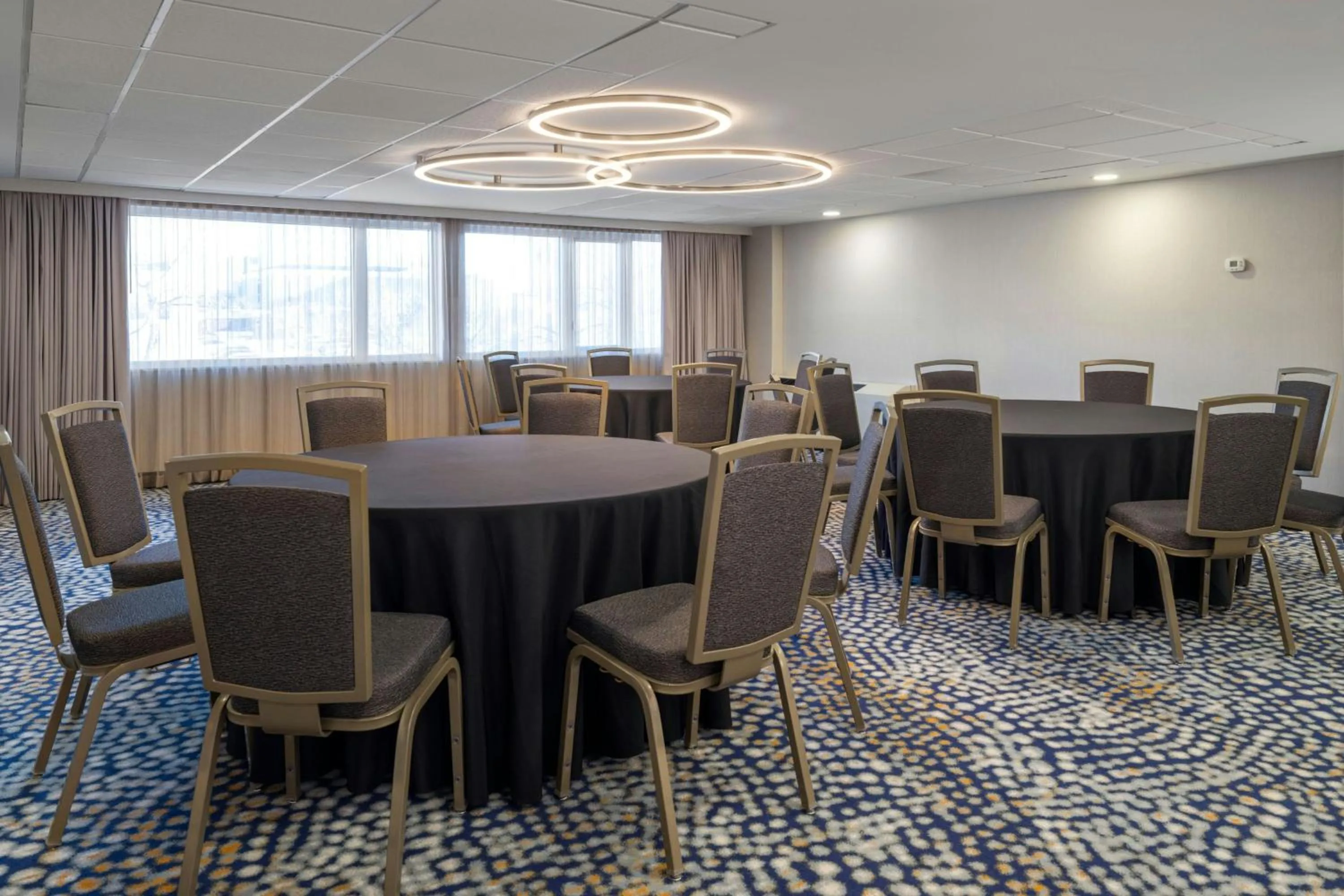 Meeting/conference room in Delta Hotels by Marriott Saskatoon Downtown