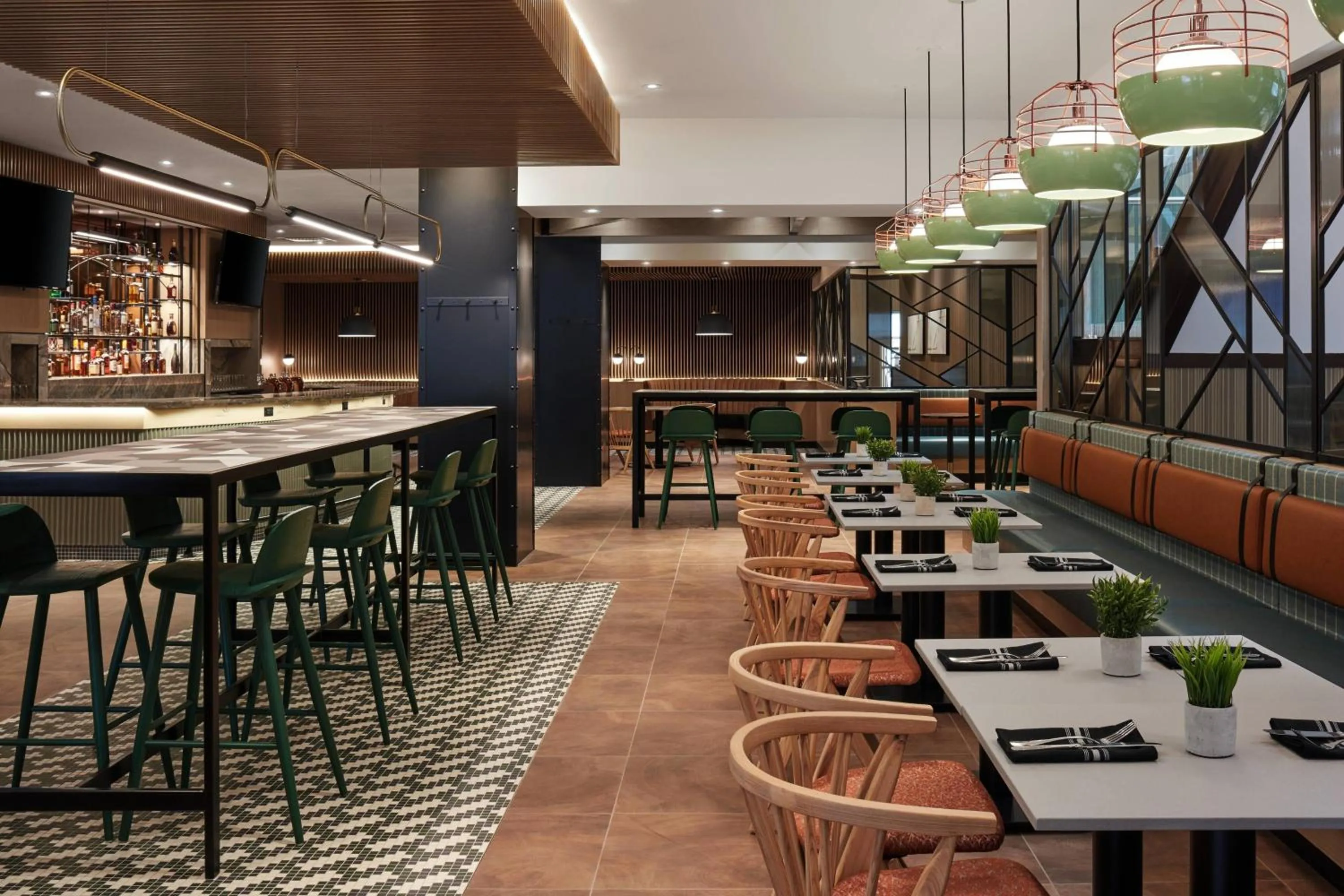 Lounge or bar in Delta Hotels by Marriott Saskatoon Downtown