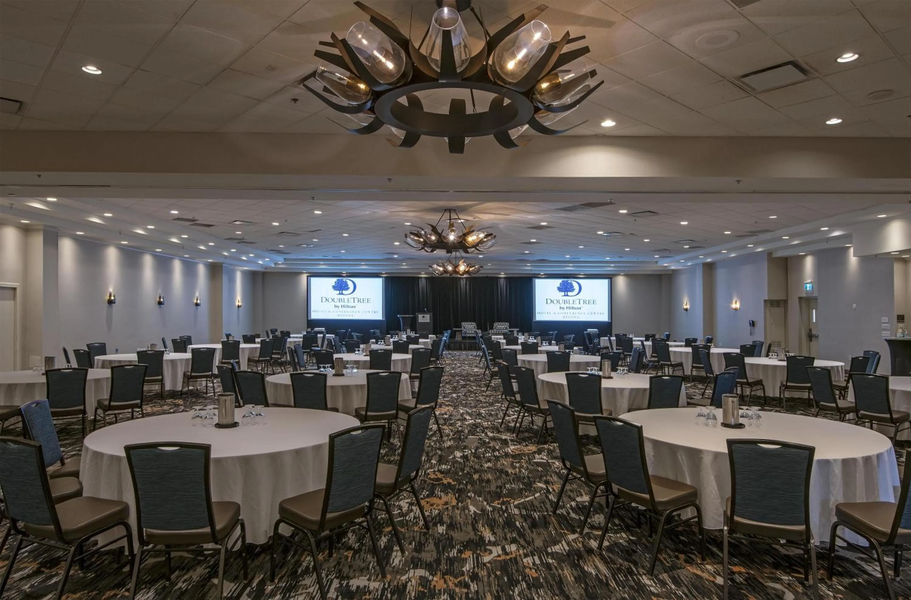 Meeting/conference room in DoubleTree by Hilton Hotel & Conference Centre Regina