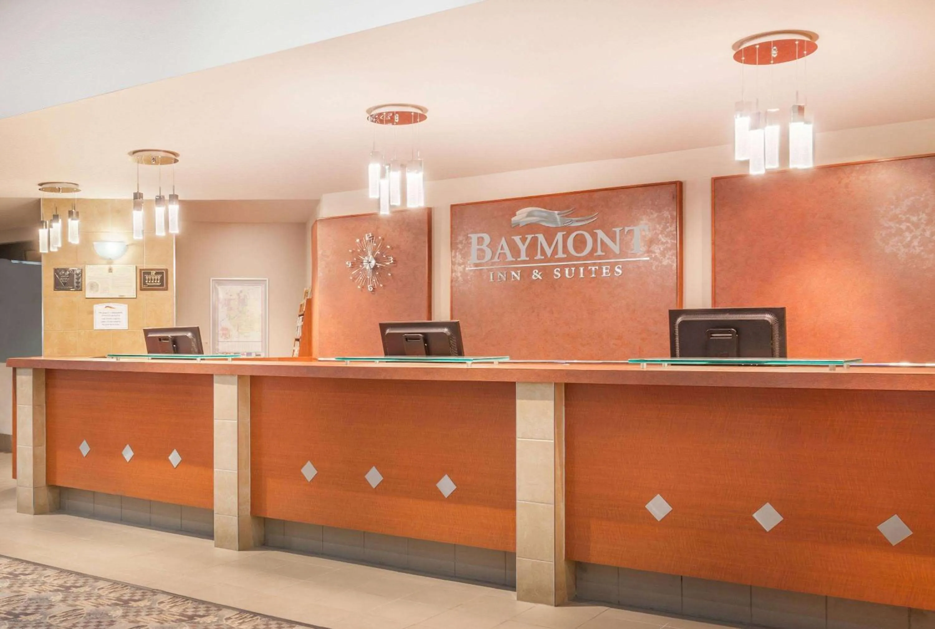 Lobby or reception in Baymont by Wyndham Red Deer