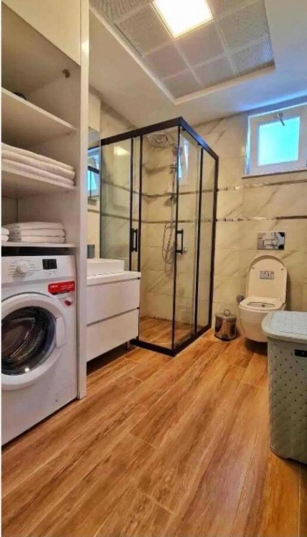 Bathroom in Sun Suites