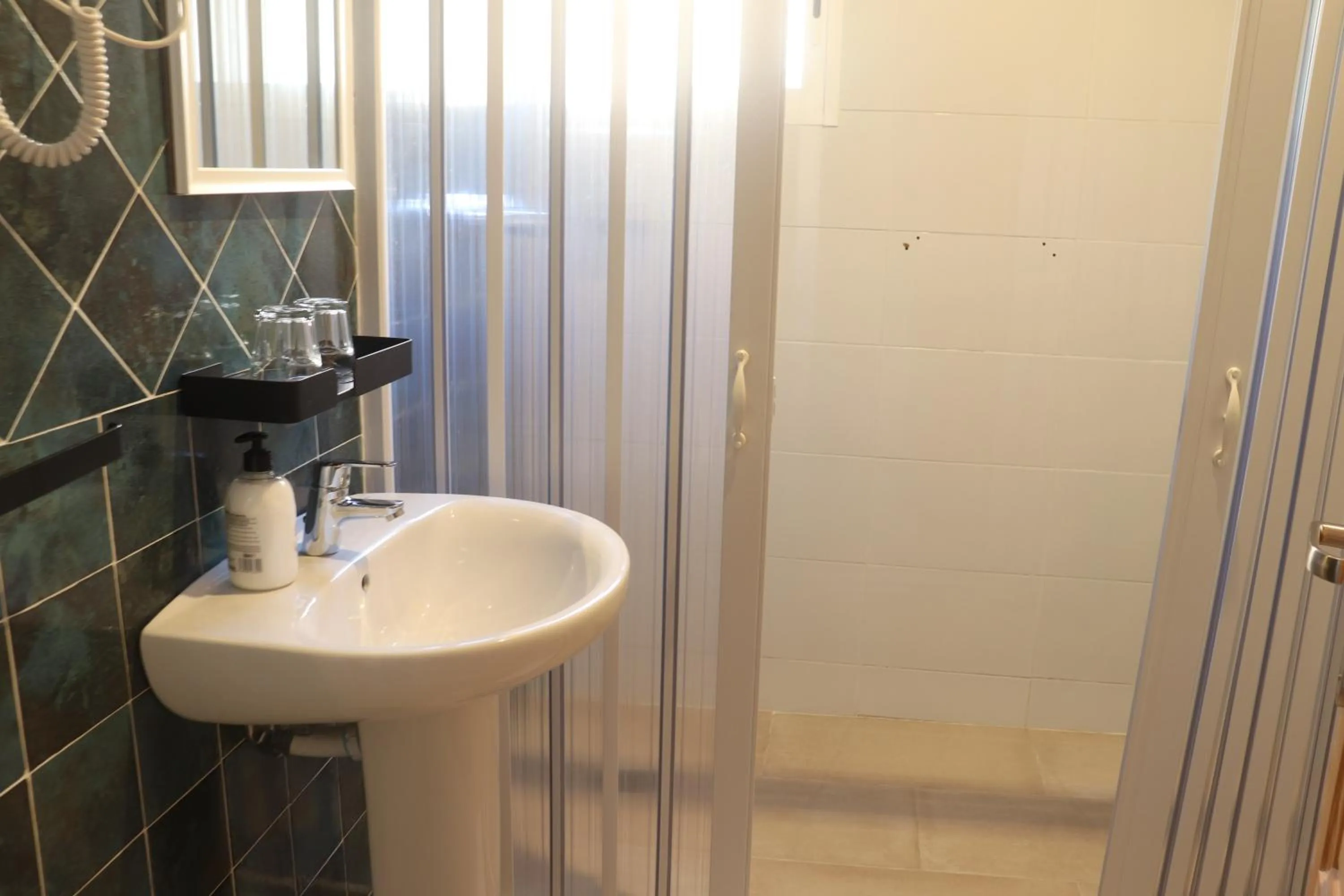 Shower in Hotel CALPE