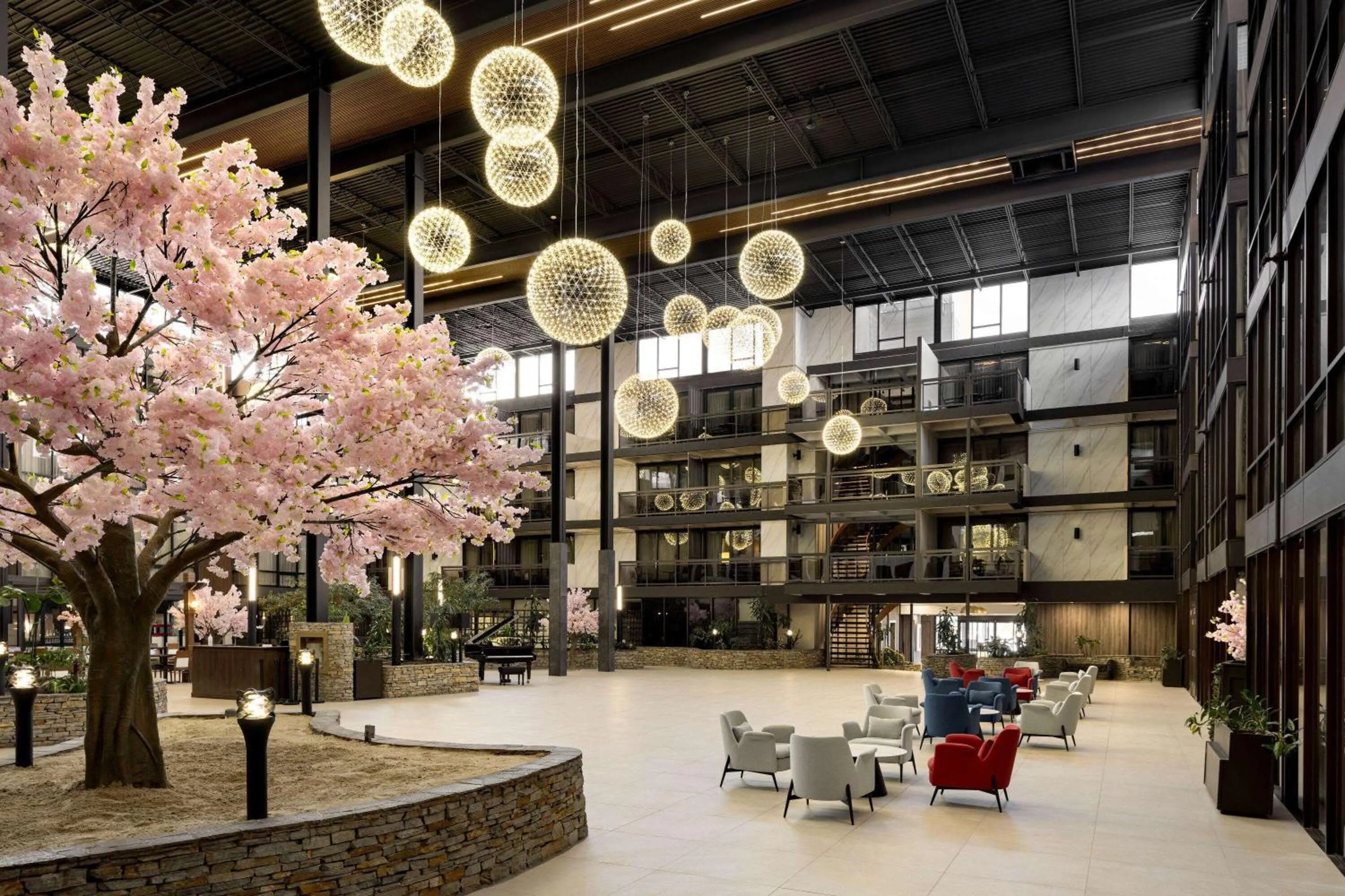 Lobby or reception in Wyndham Edmonton Hotel and Conference Centre