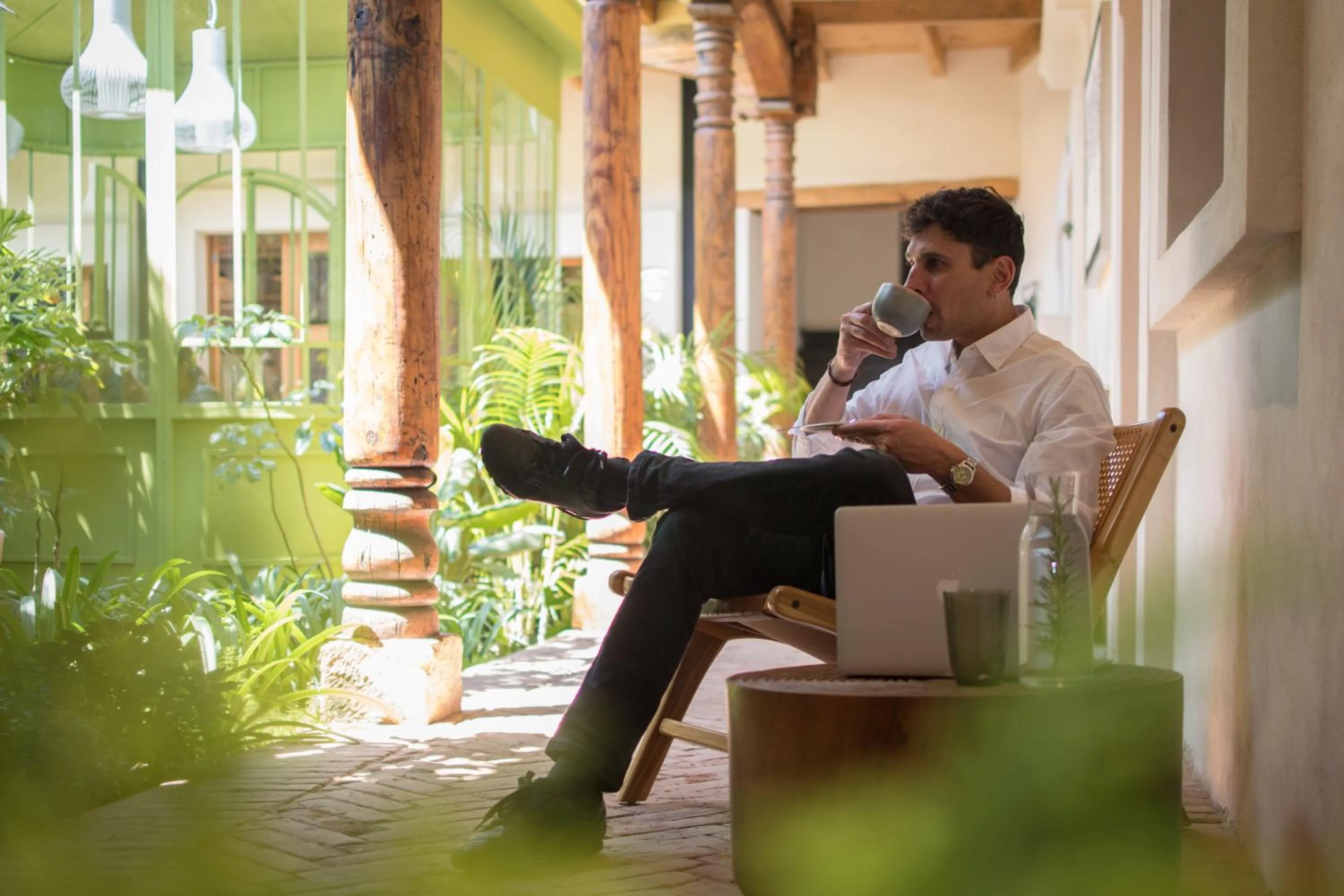 People in Taller de Juan - Casa Hotel