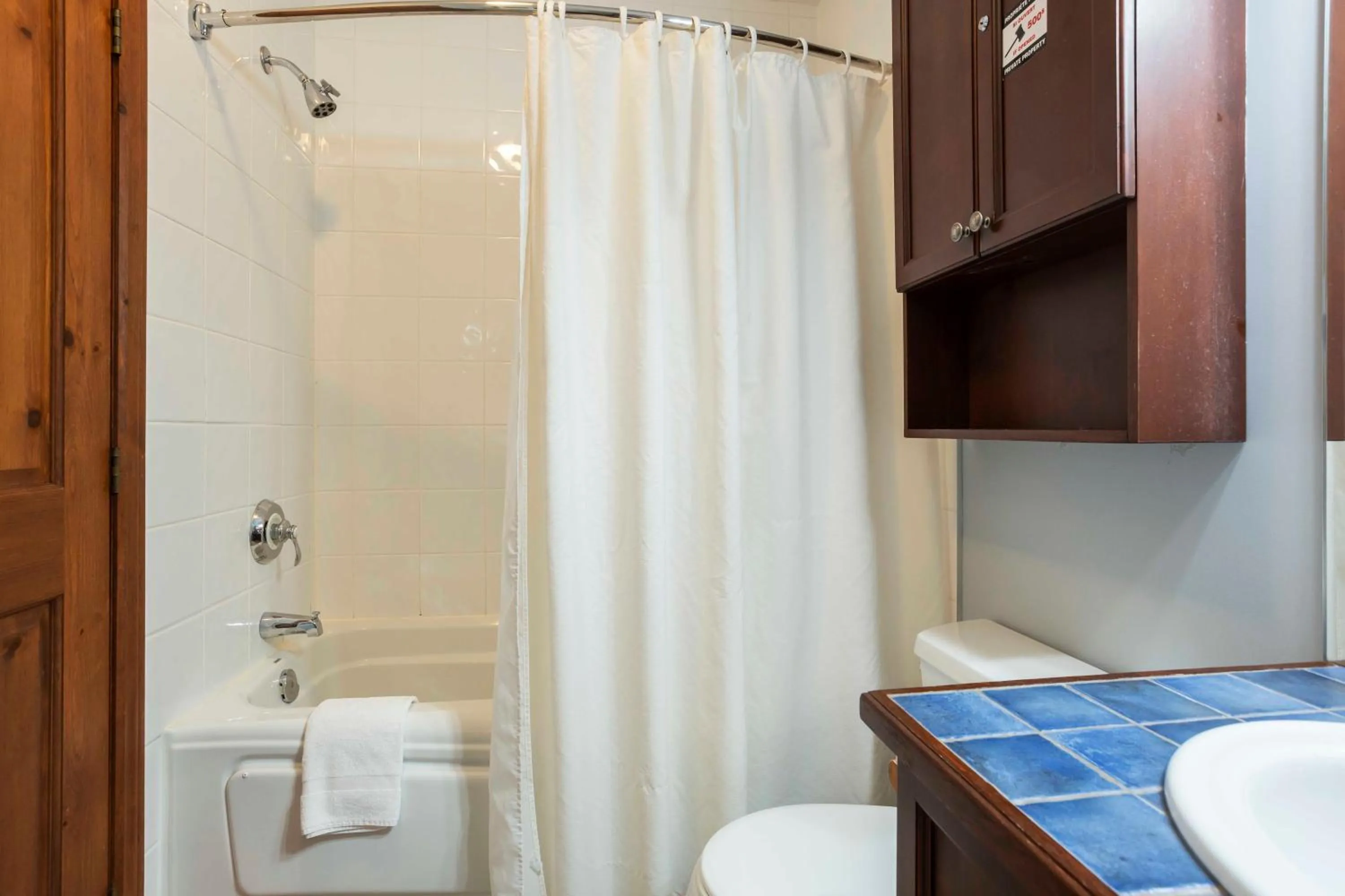 Bathroom in Cap Tremblant Mountain Resort