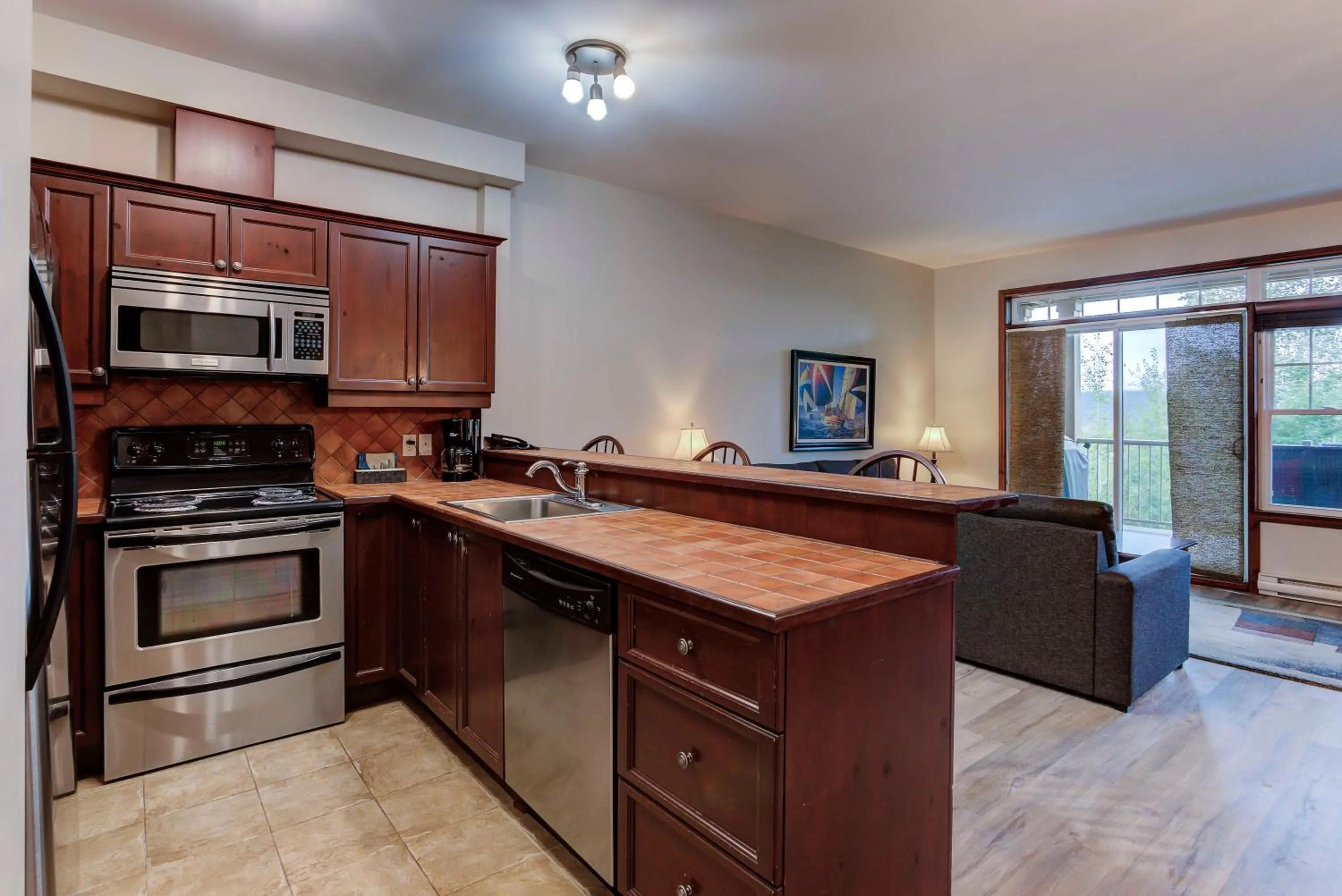 Kitchen or kitchenette in Cap Tremblant Mountain Resort