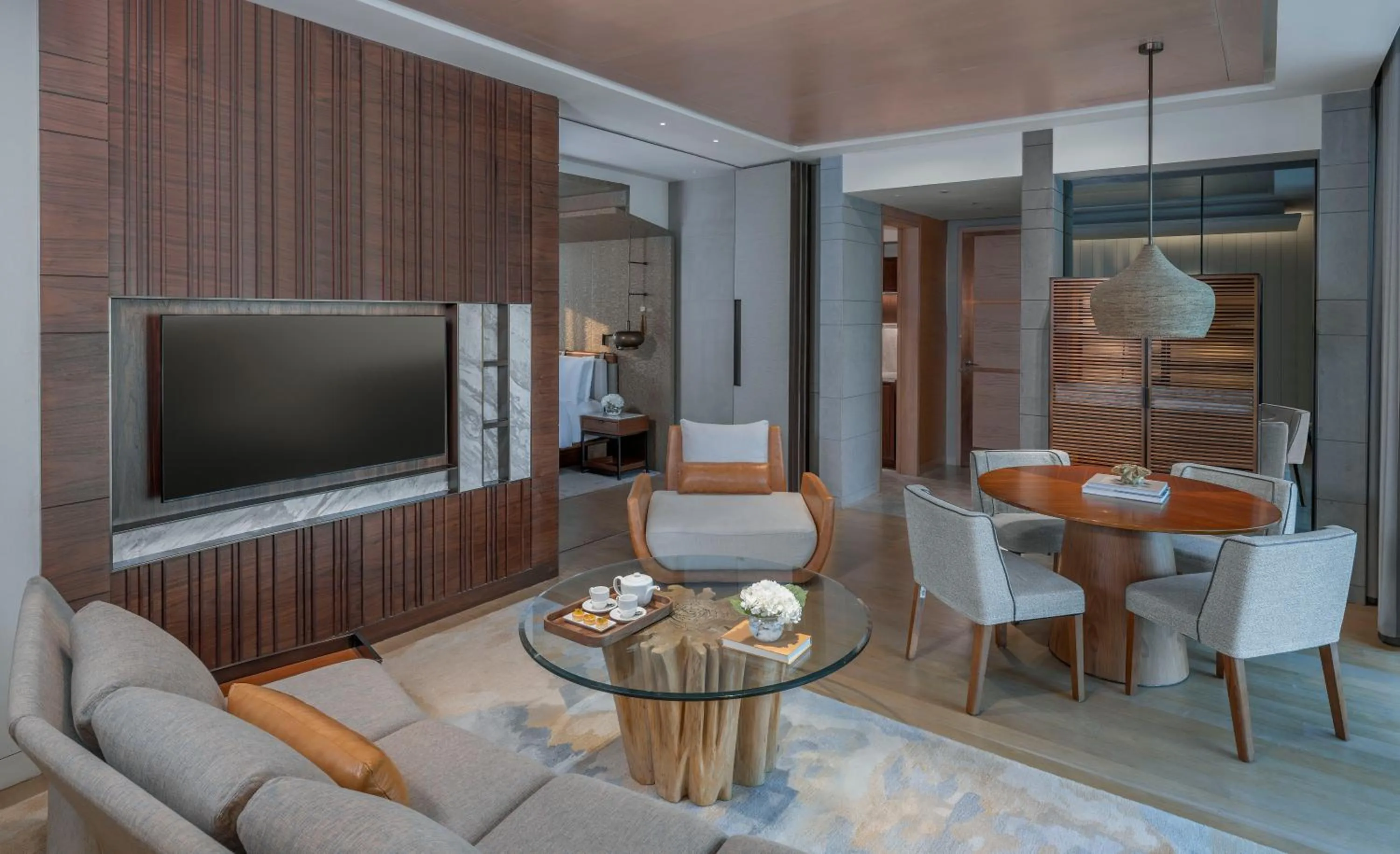 TV and multimedia in InterContinental Ras Al Khaimah Mina Al Arab Resort & Spa by IHG