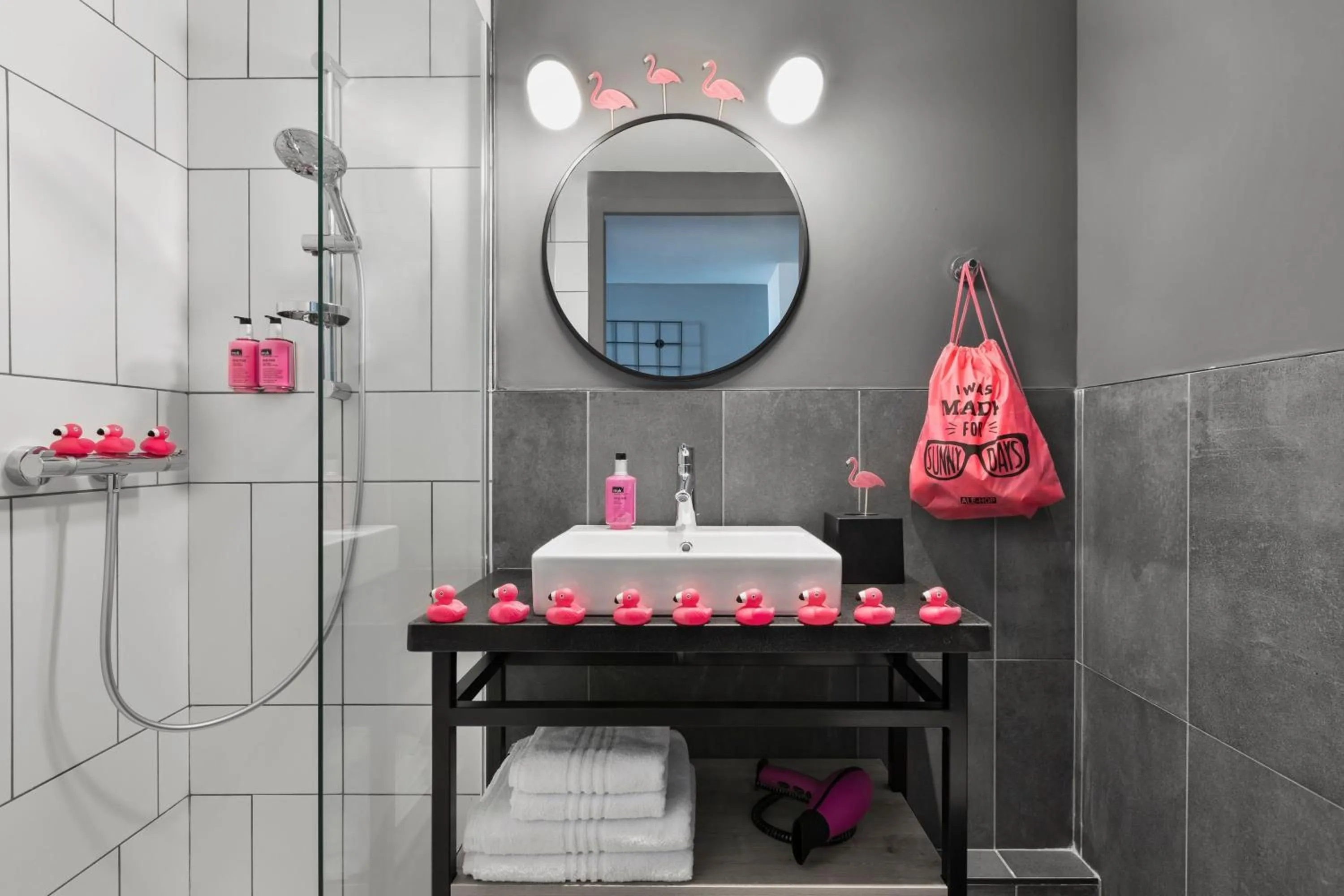 Bathroom in Moxy La Ciotat