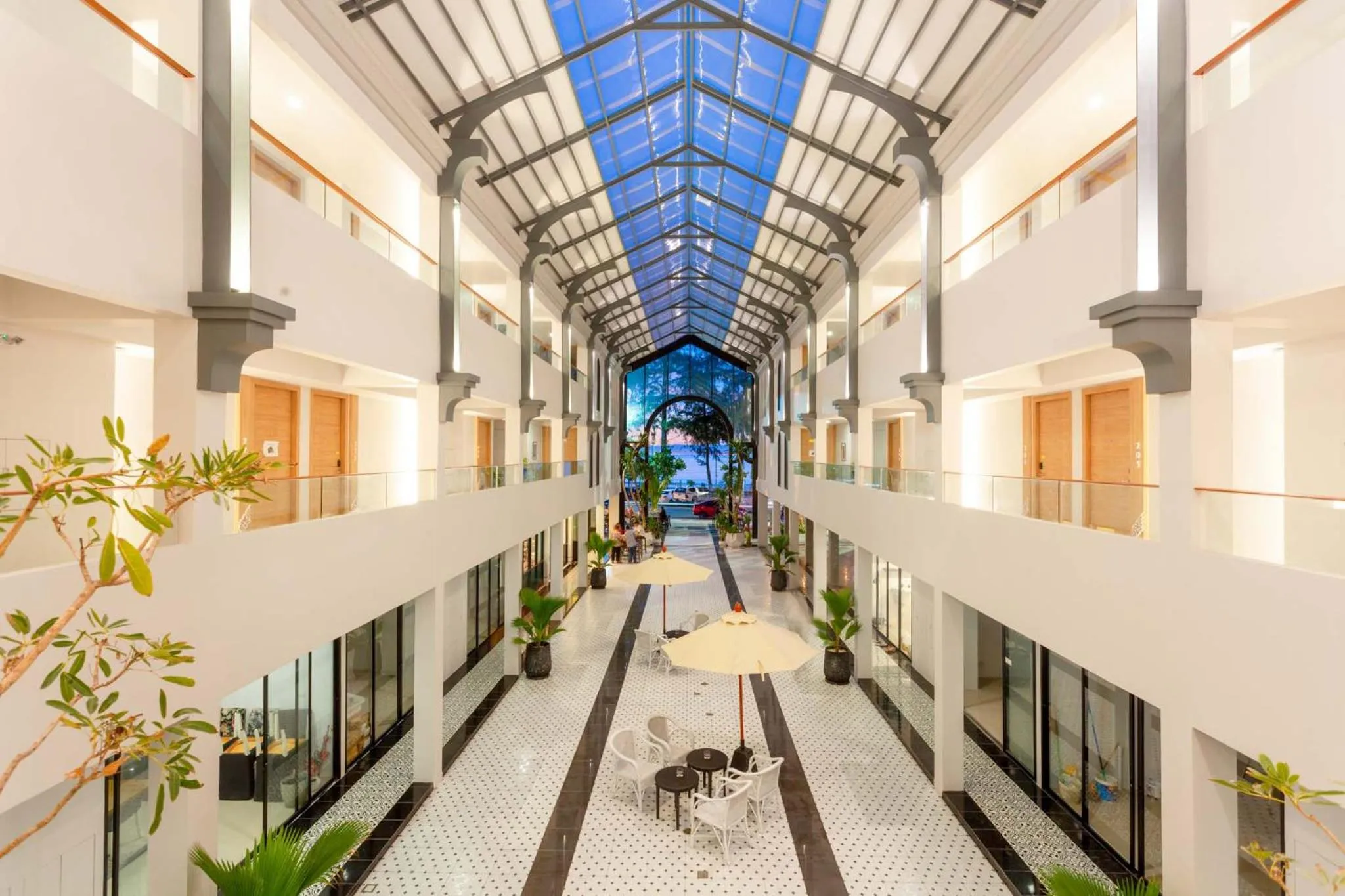 Property building in Anona Beachfront Phuket Resort-SHA EXTRA PLUS