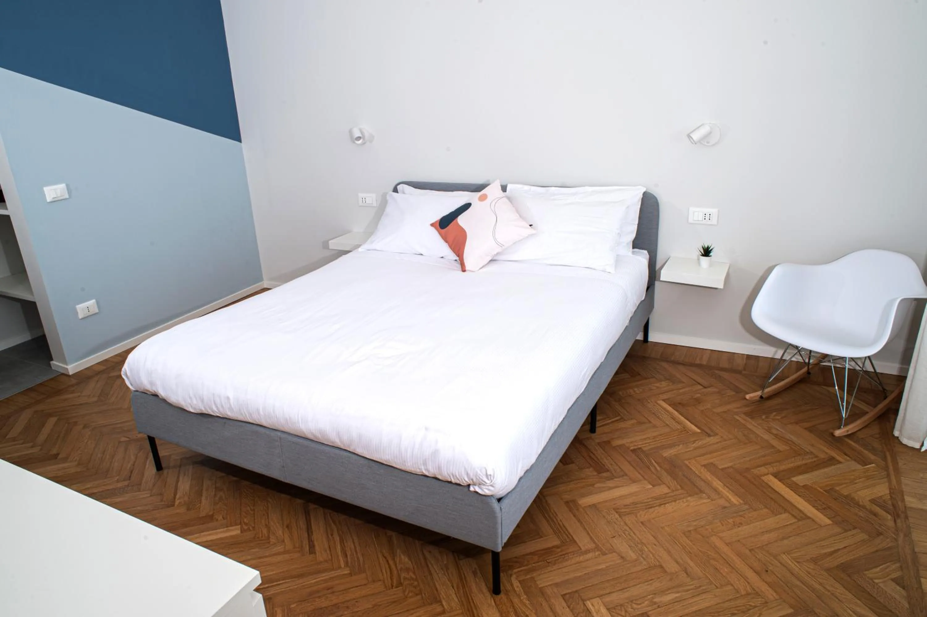 Other, Bed in Italianway - Marconi 442