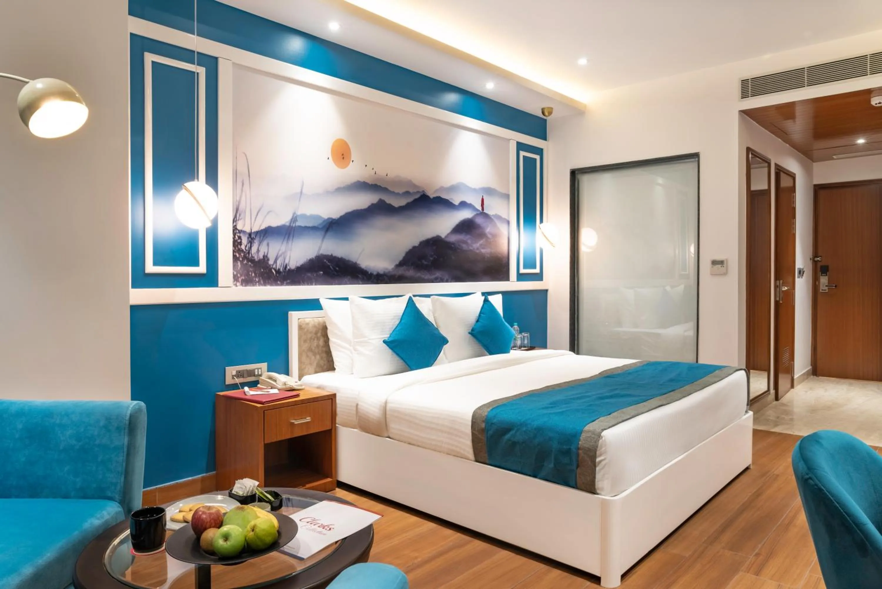 Bed in Clarion Hotel Dehradun