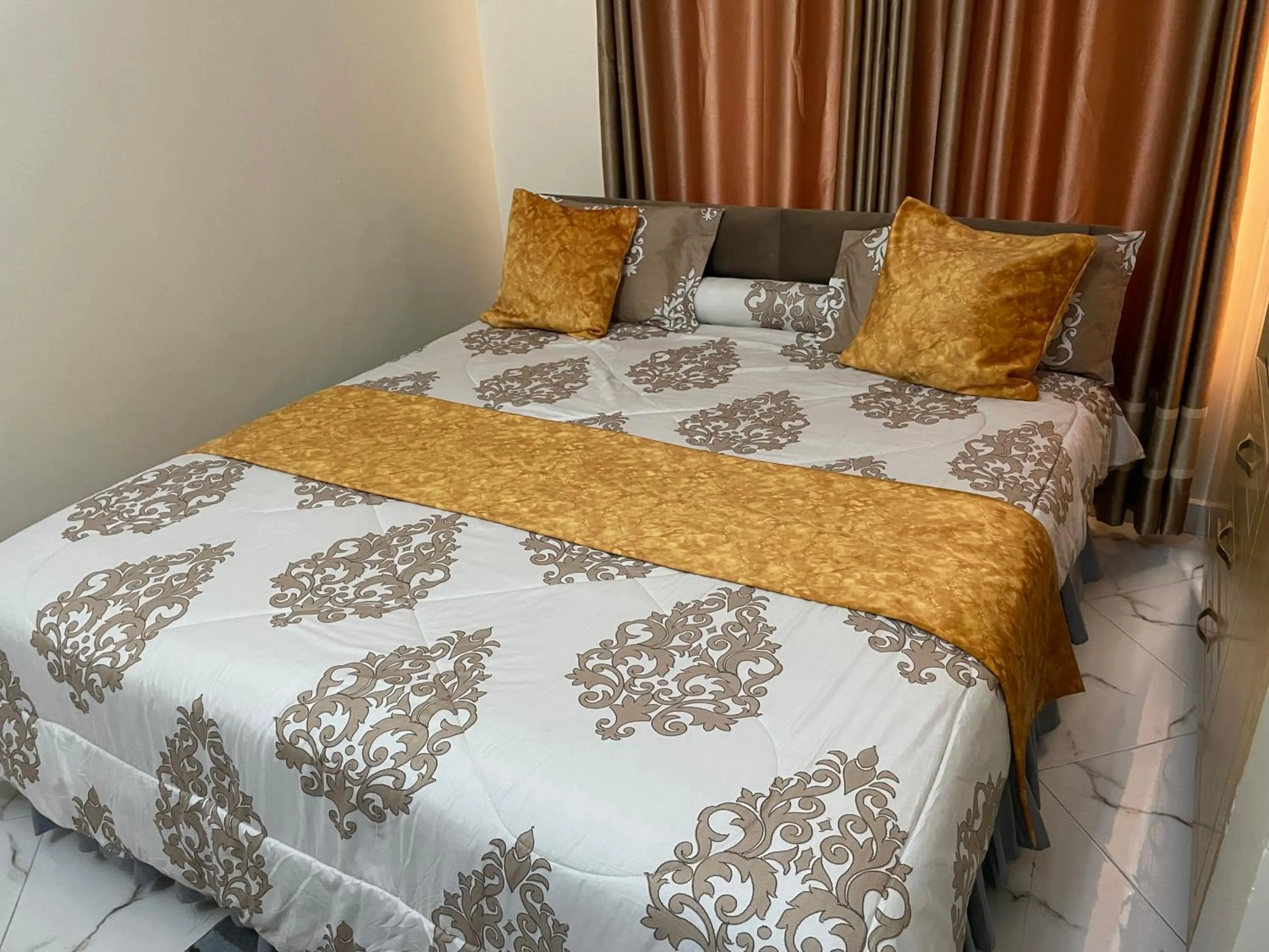 Bedroom, Bed in Jaffa Suites