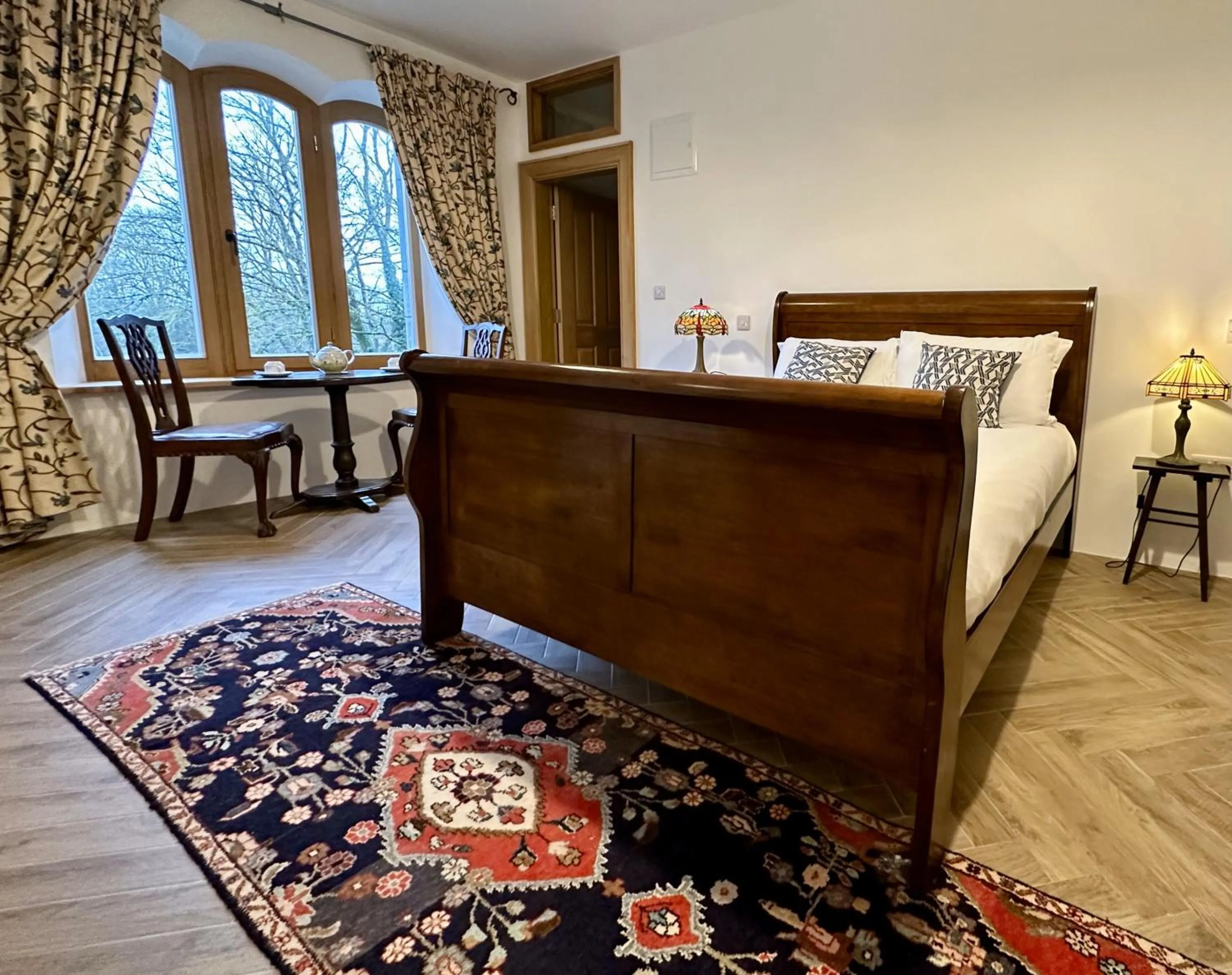 Bed in Claregalway Castle